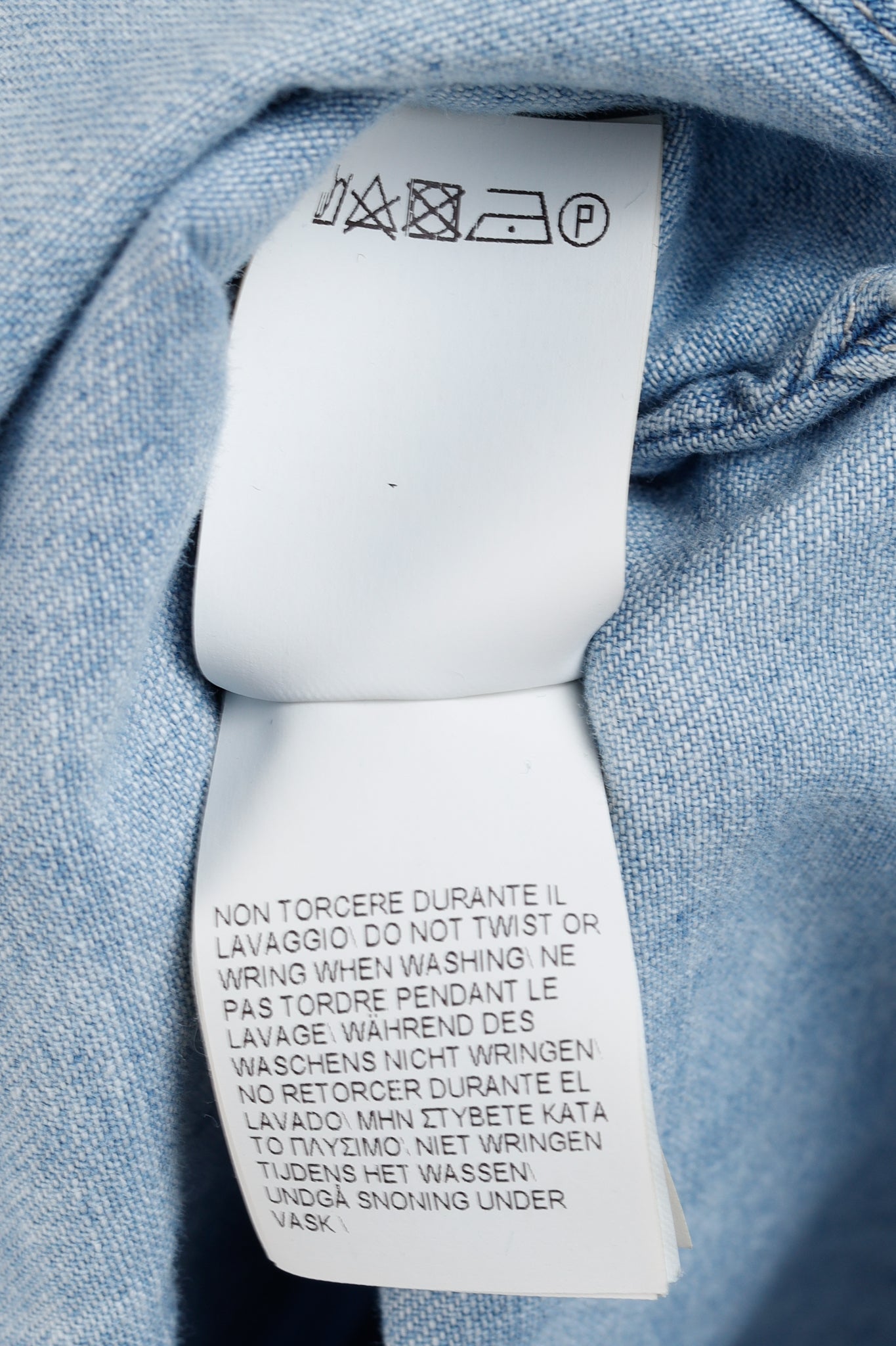 Brunello Cucinelli SS/22 Blue Monili-Trim Button-Down Long-Sleeved Denim Shirt