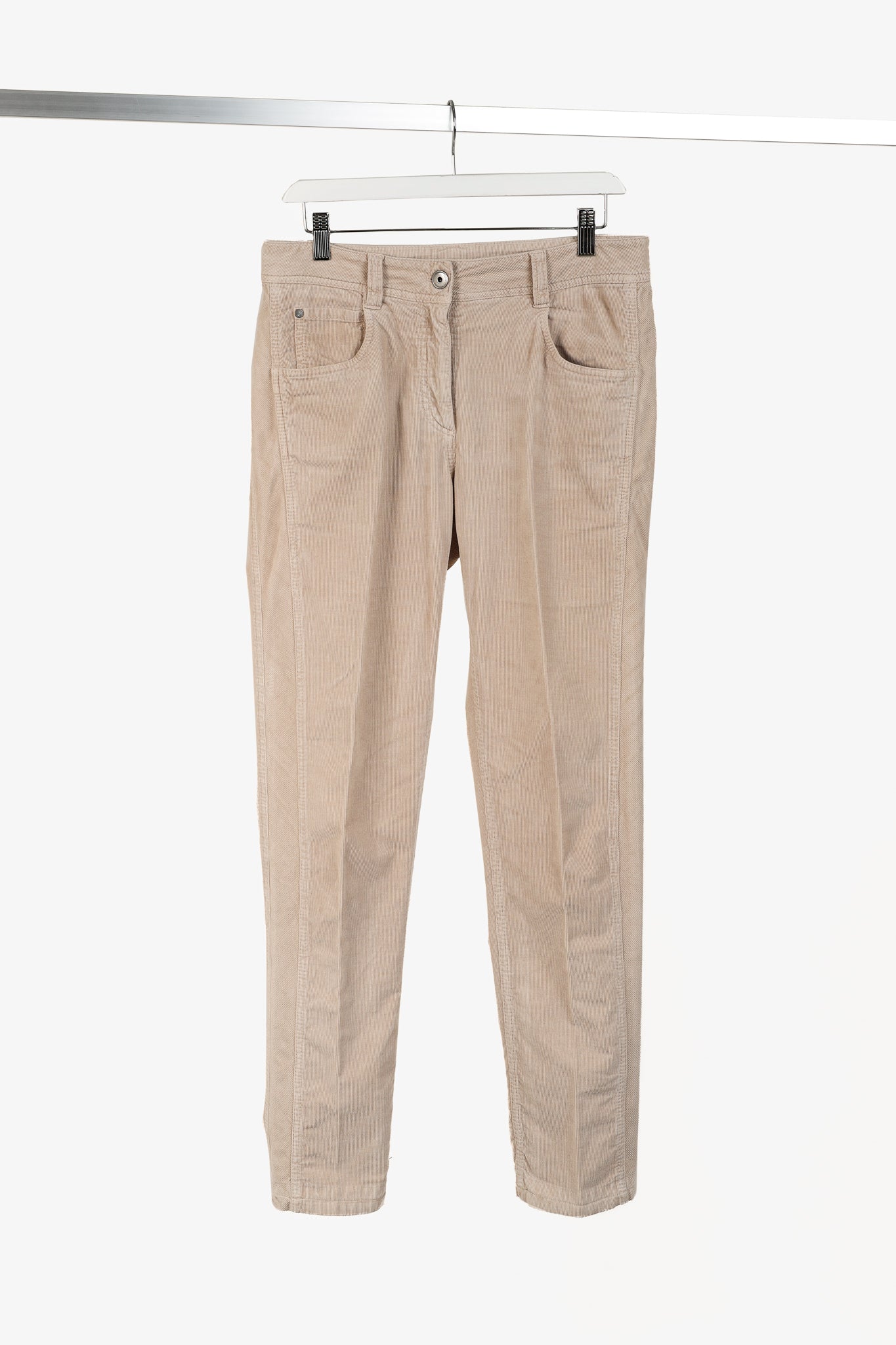 Brunello Cucinelli AW/19 Desert Corduroy Monili-Bead Cropped Jeans
