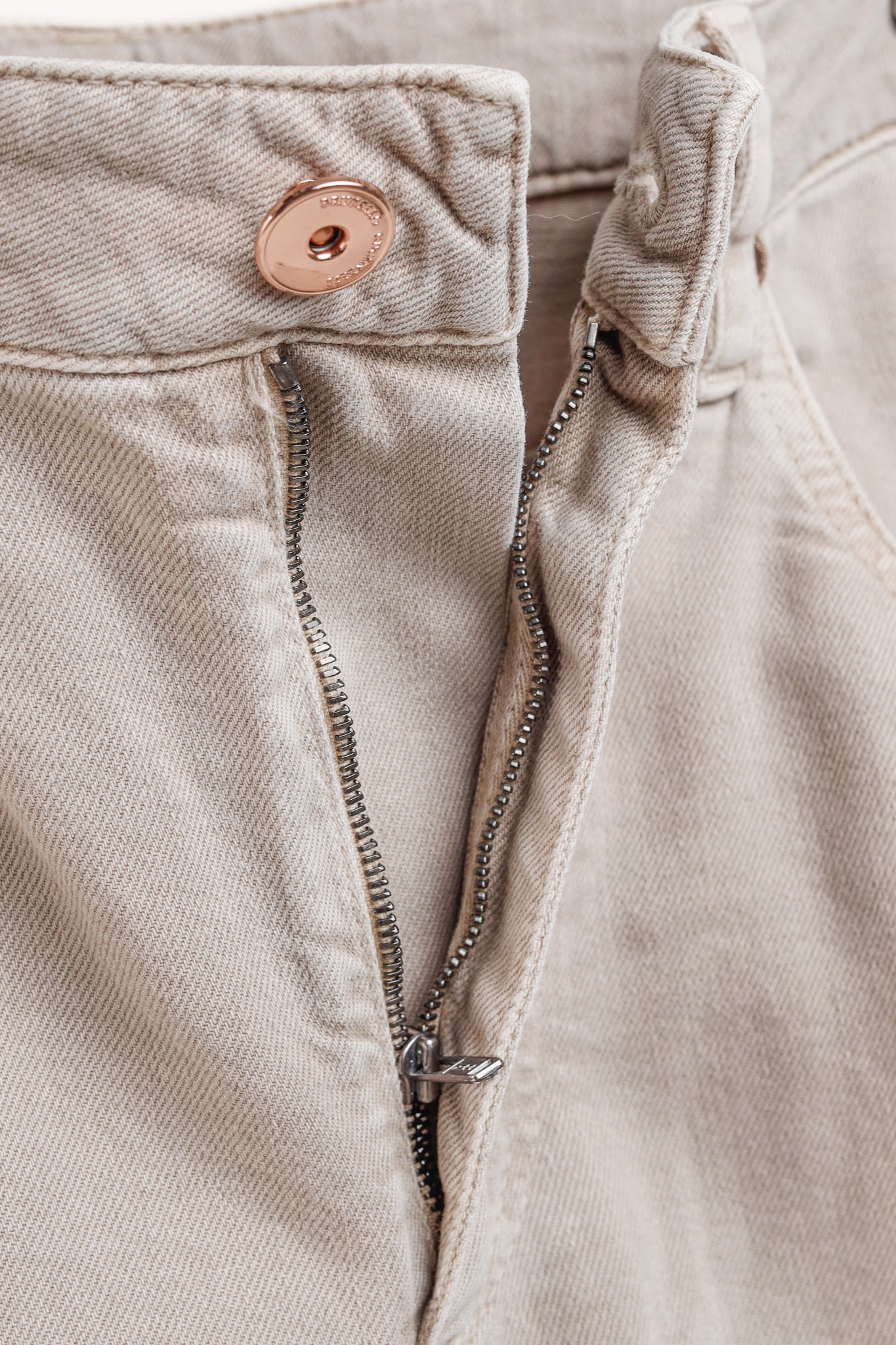Brunello Cucinelli AW/23 Beige Monili-Beaded Mid-Rise Straight Leg Jeans