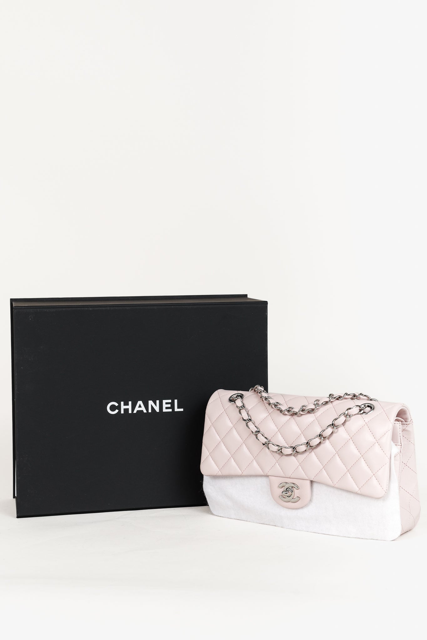 Chanel 18S Light Pink Lambskin Quilted Classic Medium Double Flap