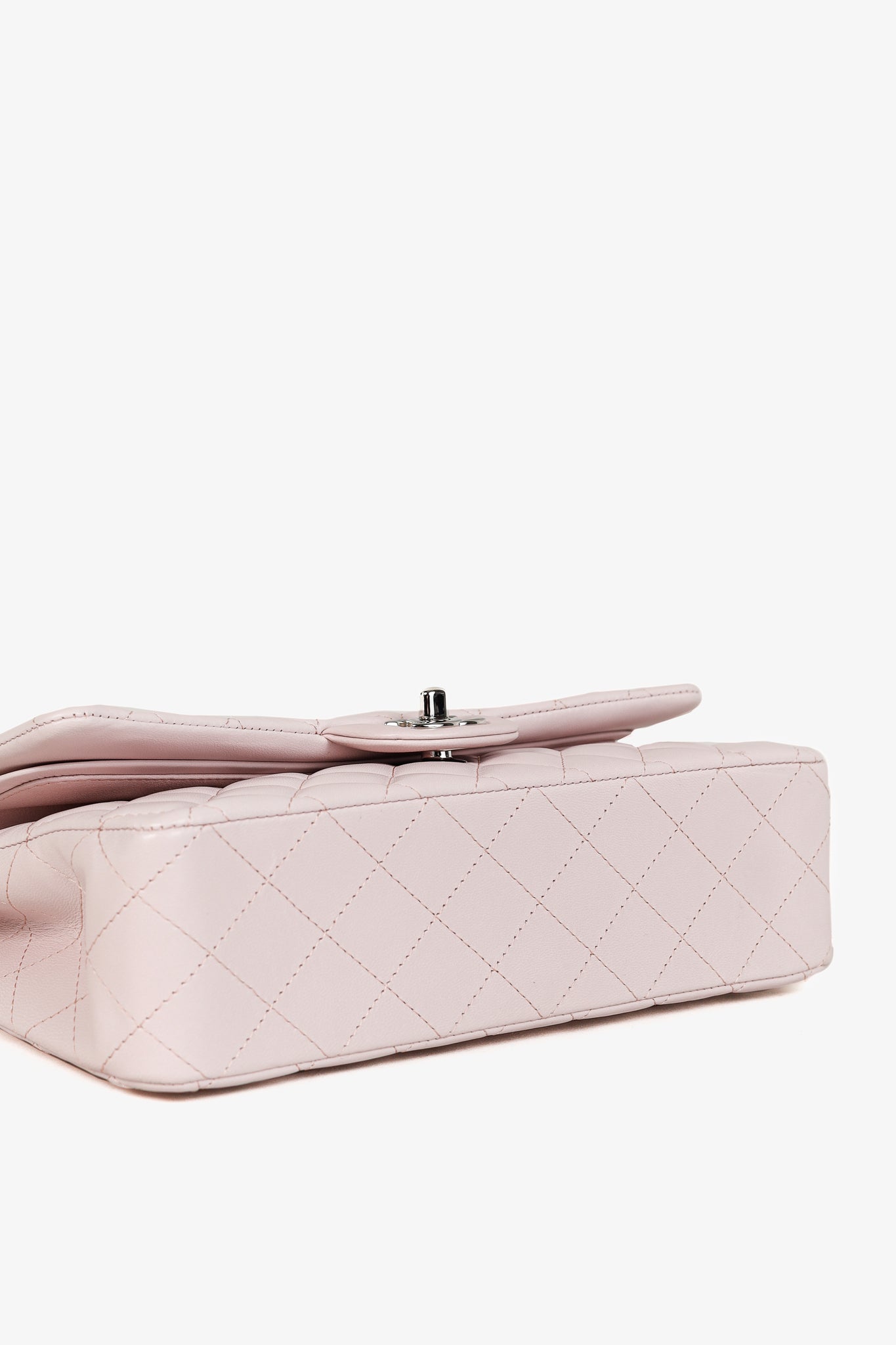 Chanel 18S Light Pink Lambskin Quilted Classic Medium Double Flap