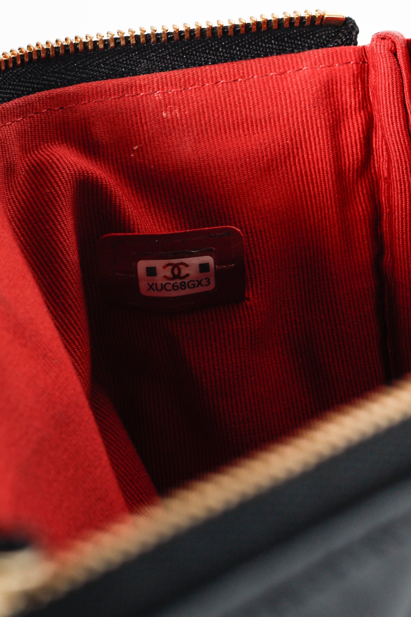 Chanel Black 19 Model Lambskin Quilted Medium O-Case