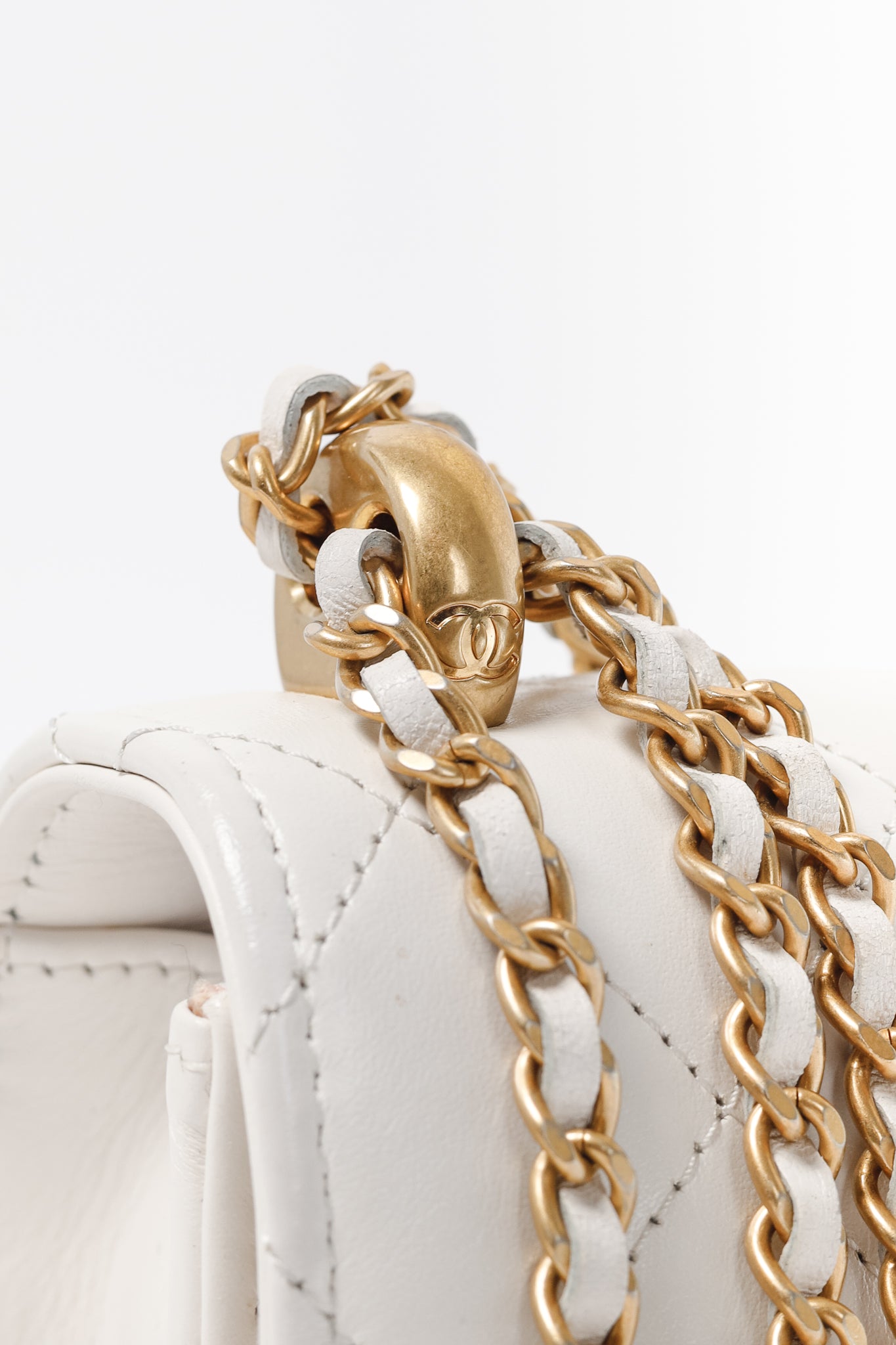 Chanel Pearl Crush White Quilted Lambskin Leather Wallet on Chain