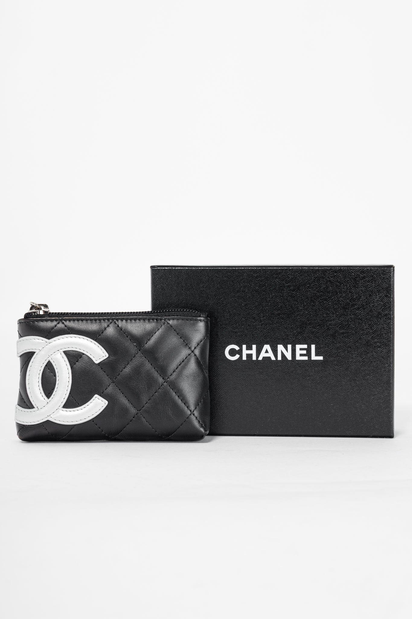 Chanel 12C Noir & Argen Cambon CC Quilted Card Case