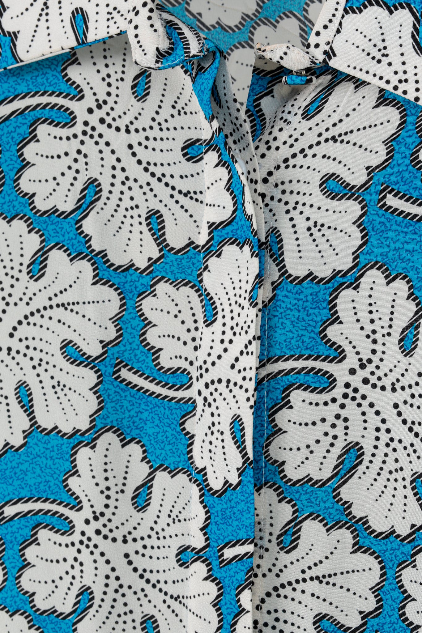 Fendi AW/17 Blue & White Leaf-Print Silk Shirtdress