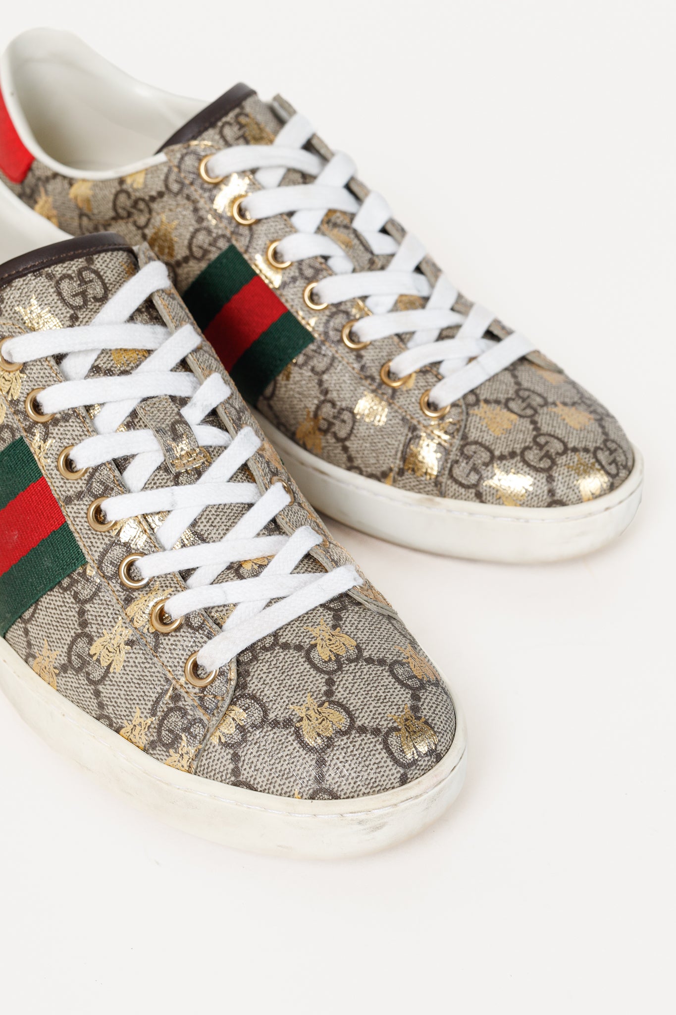 Gucci Ace GG Supreme Monogram Bee Sneakers