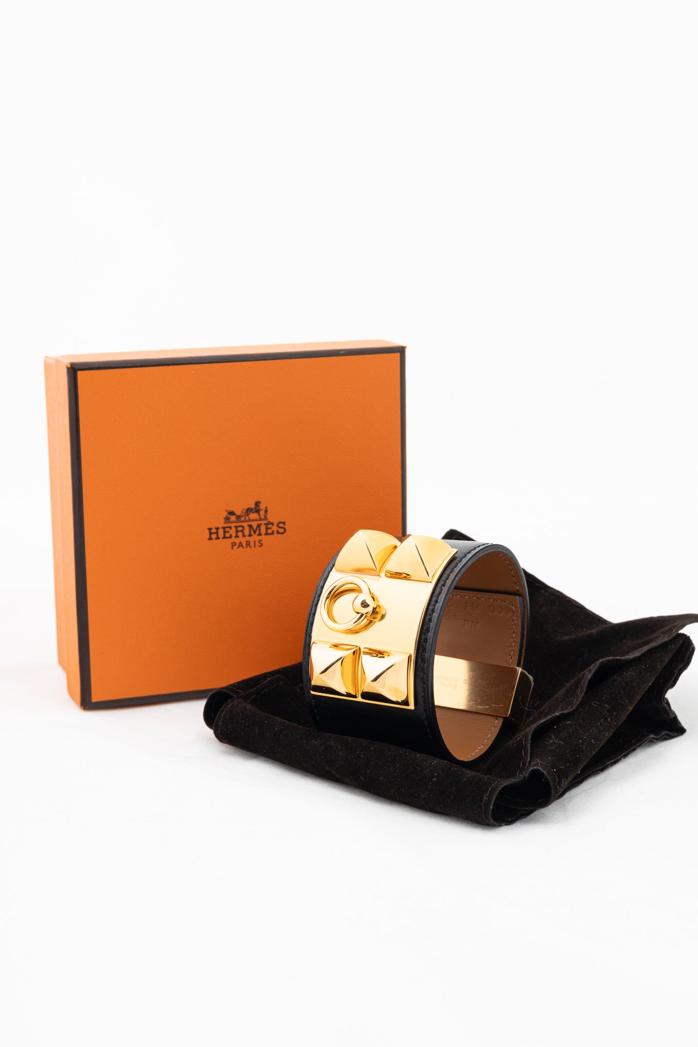 Hermes Collier de Chien Noir Box-Calfskin Yellow-Gold-Plated Bracelet