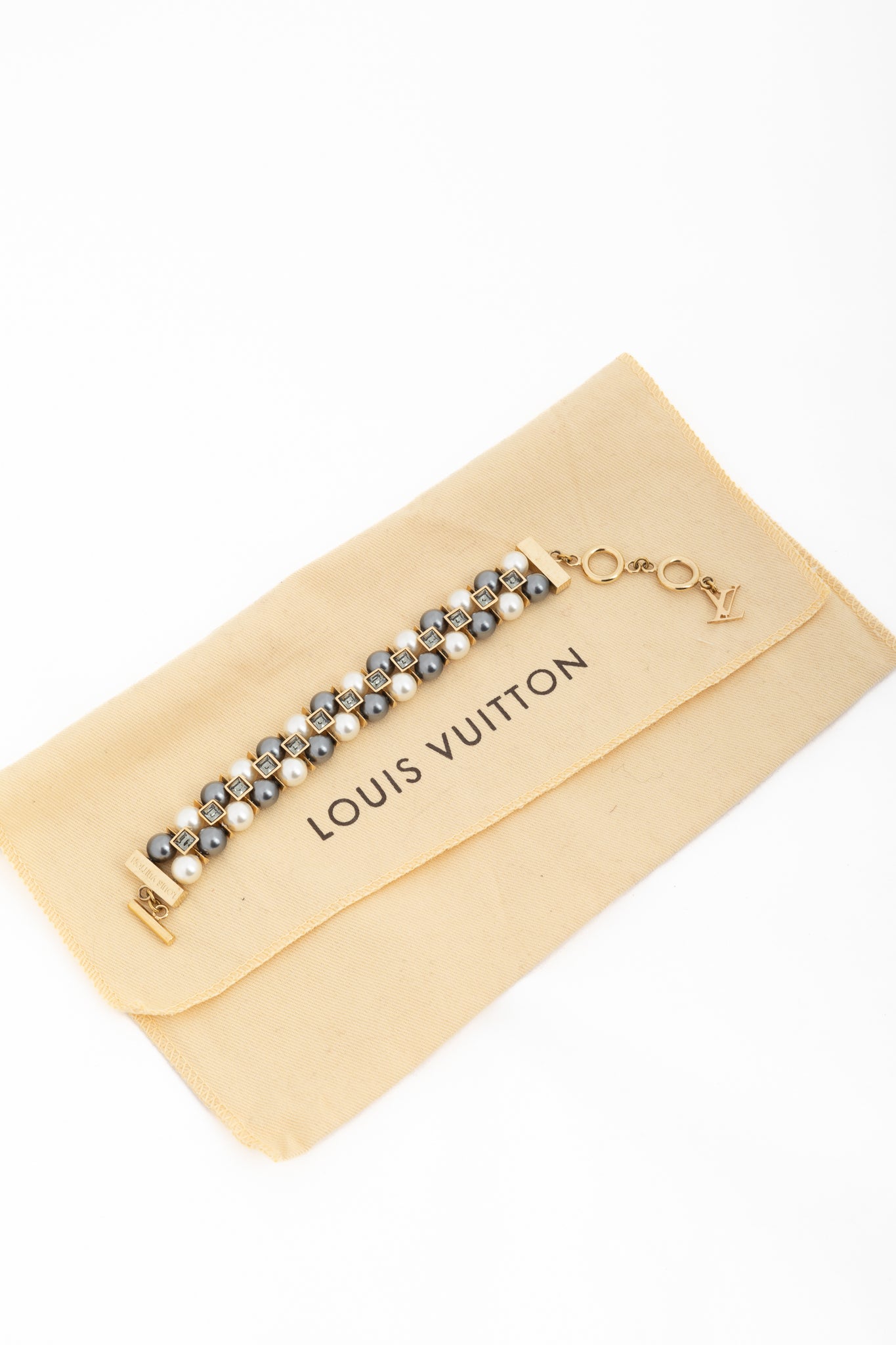 Louis Vuitton Cry me a River Grey & Ivory Faux-Pearl Crystal Bracelet