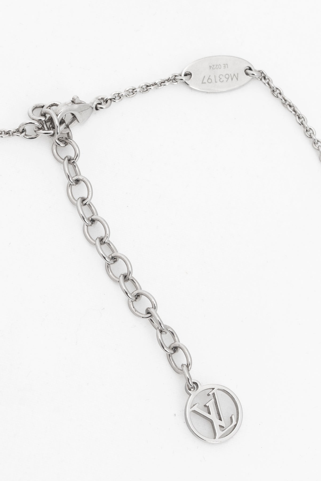 Louis Vuitton Essential V Silver-Tone Supple Necklace