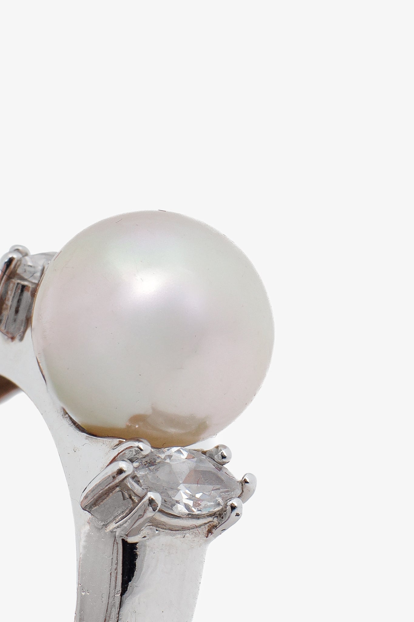 Majorica Lilit White Pearl & Zirconia Silver Ring