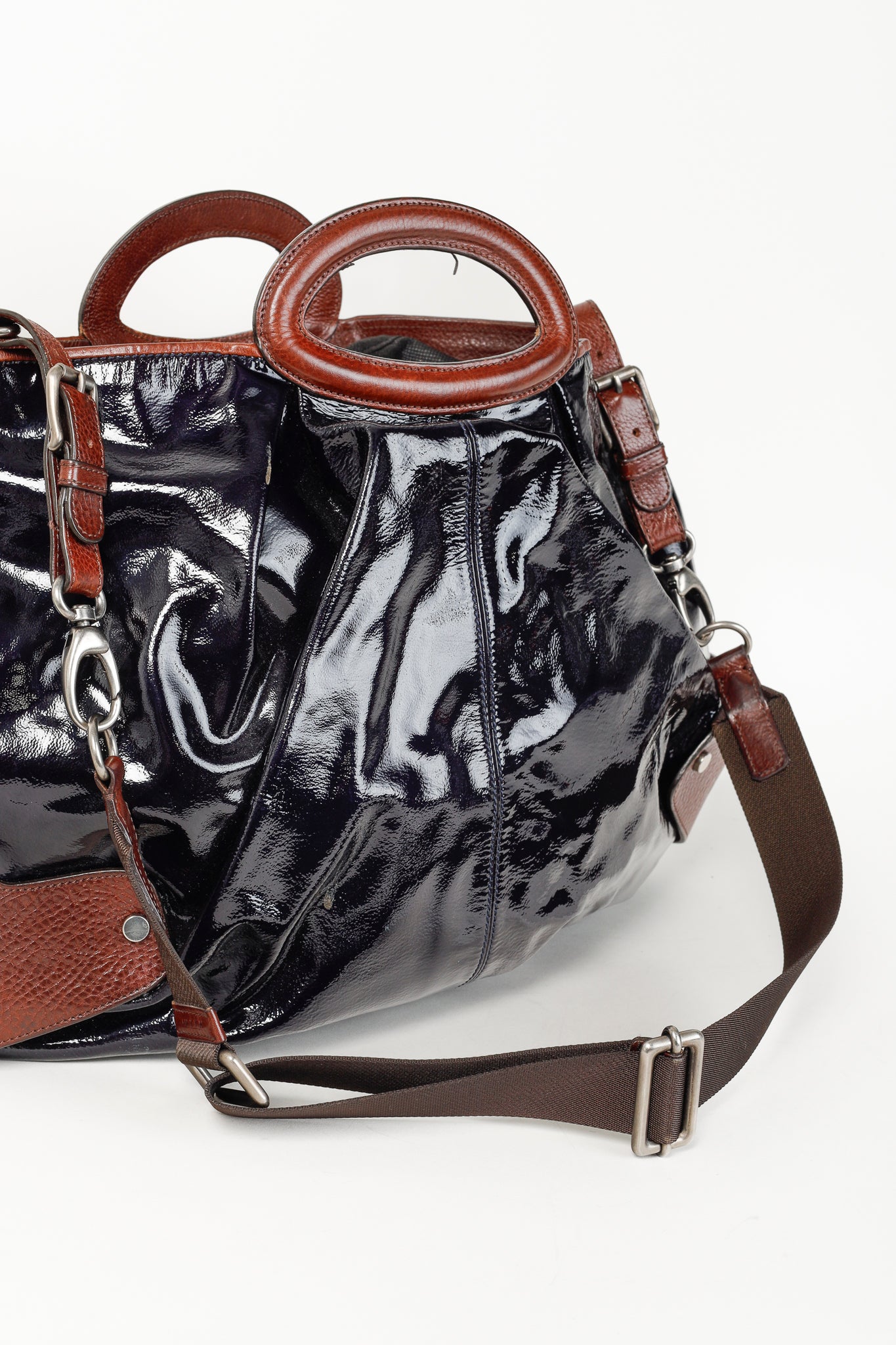 Marni Balloon Navy-Patent-Leather Trimmed Shoulder Bag
