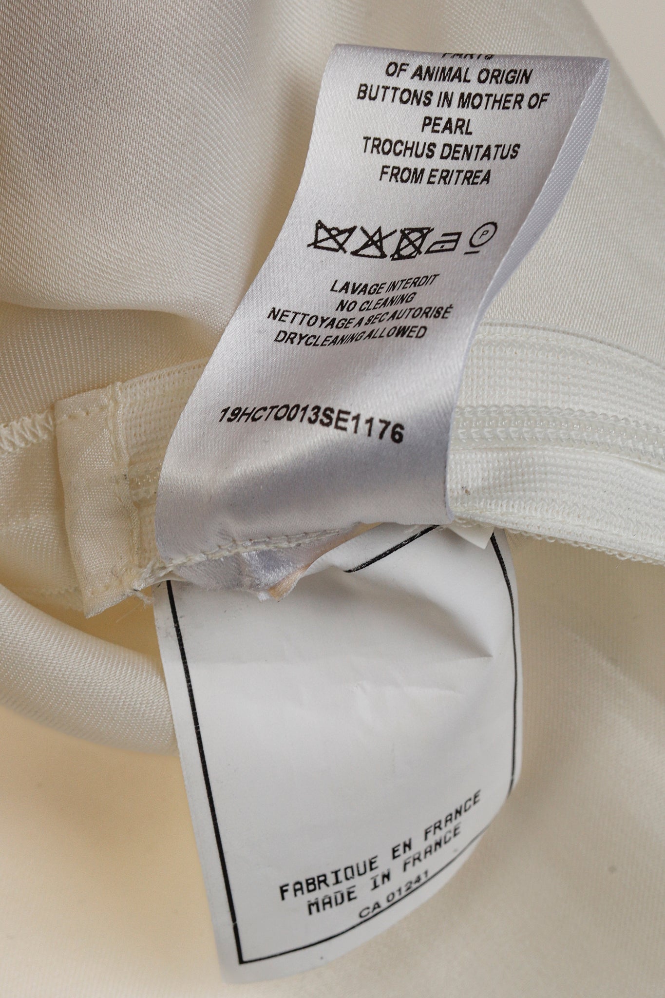 Nina Ricci AW/19 Runway White Organza Ruffle Detail Top