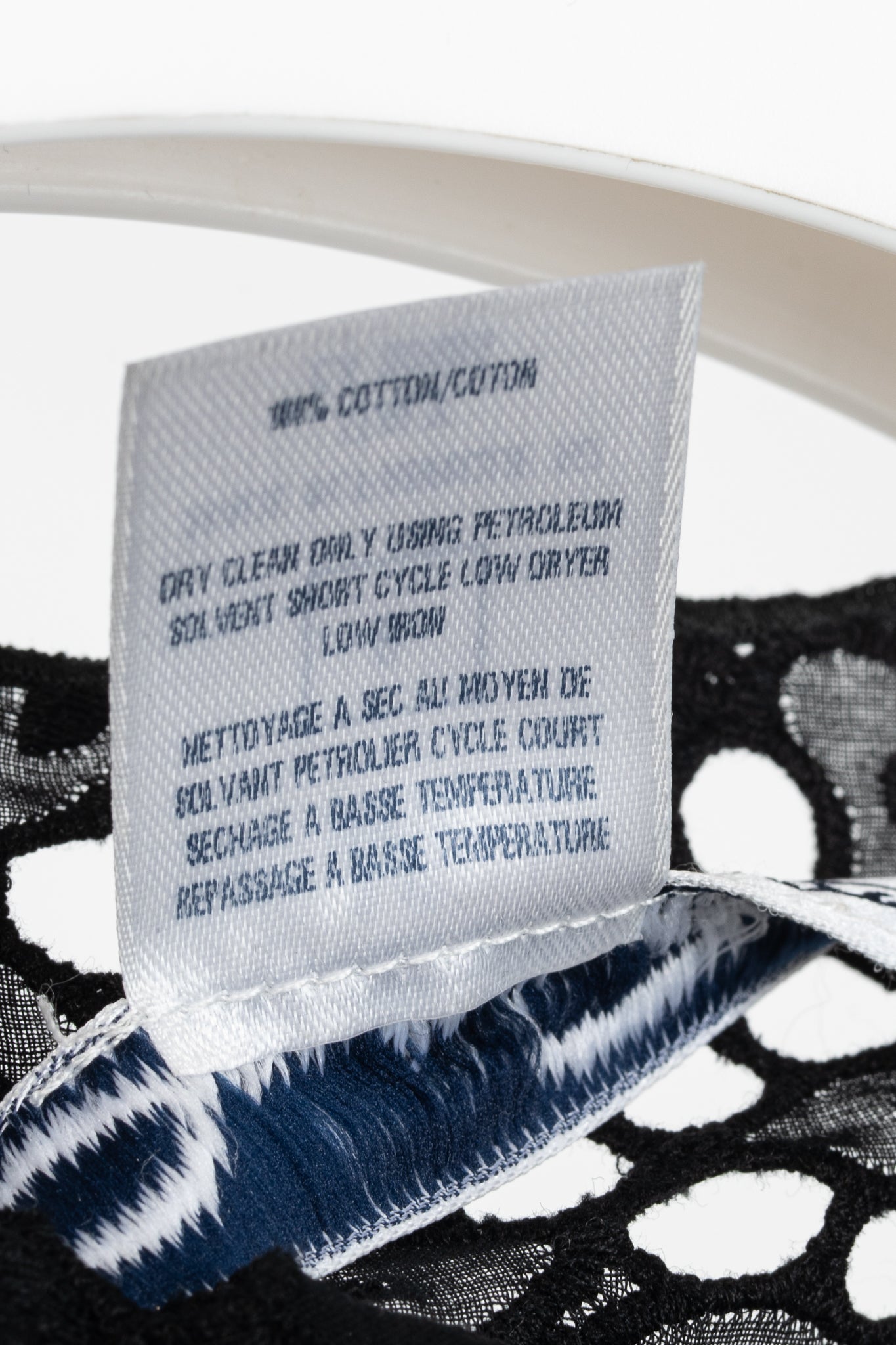 Oscar de la Renta SS12 Runway Black Eyelet-Lace Ruffle Jacket