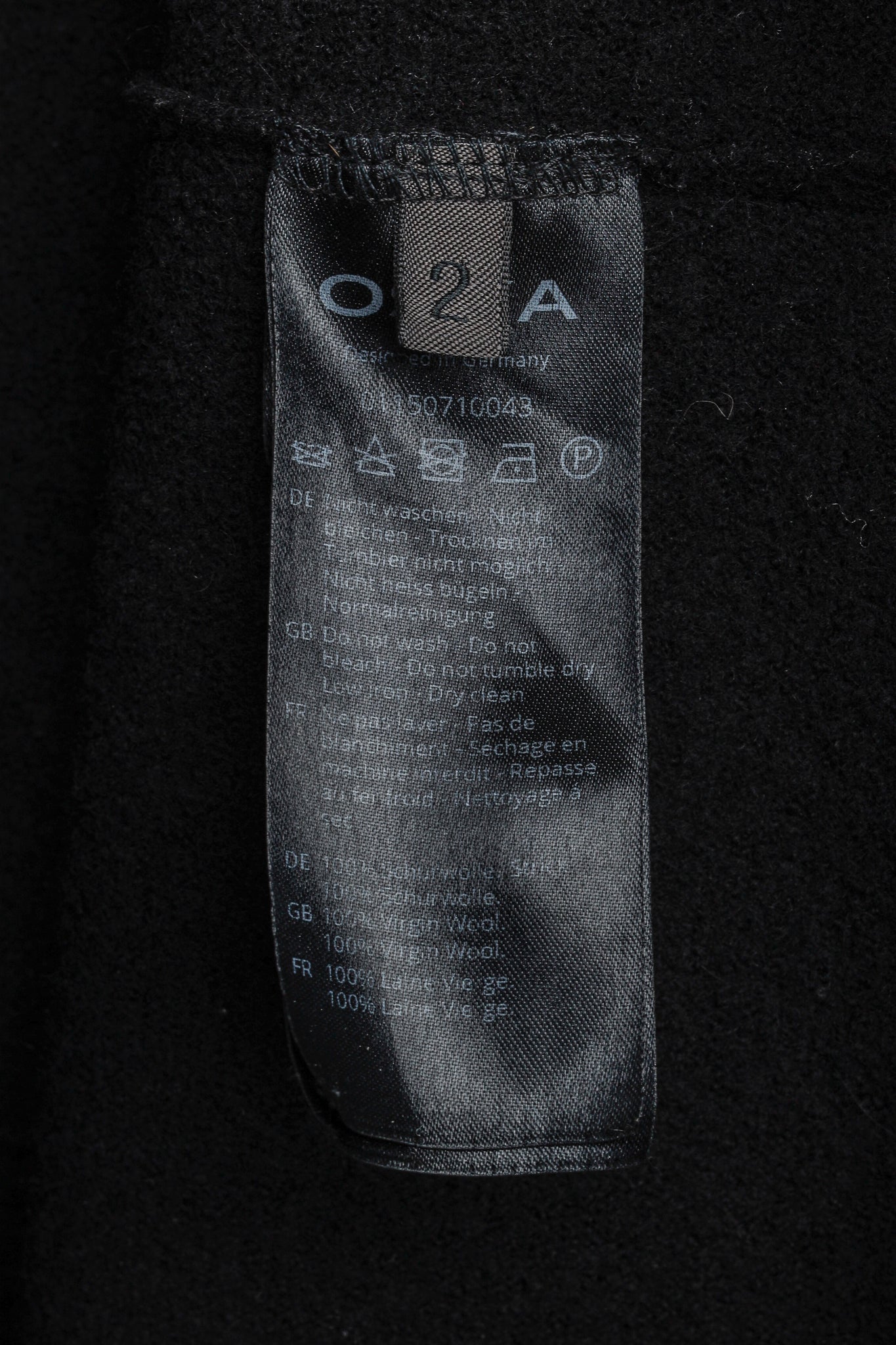 Oska Black Boiled-Wool Knit-Hem Hooded Coat