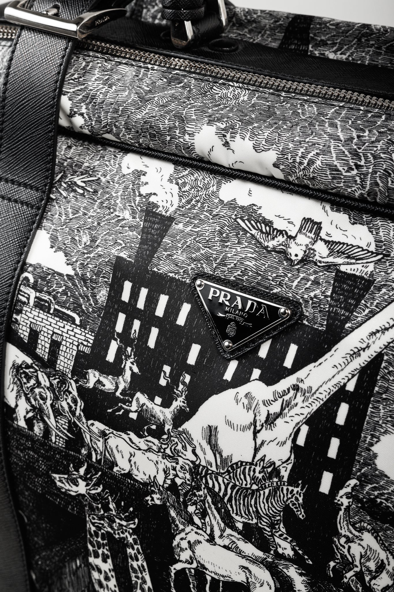 Prada AW/16 Animal Kingdom Nero & Avorio Tessuto Suitcase