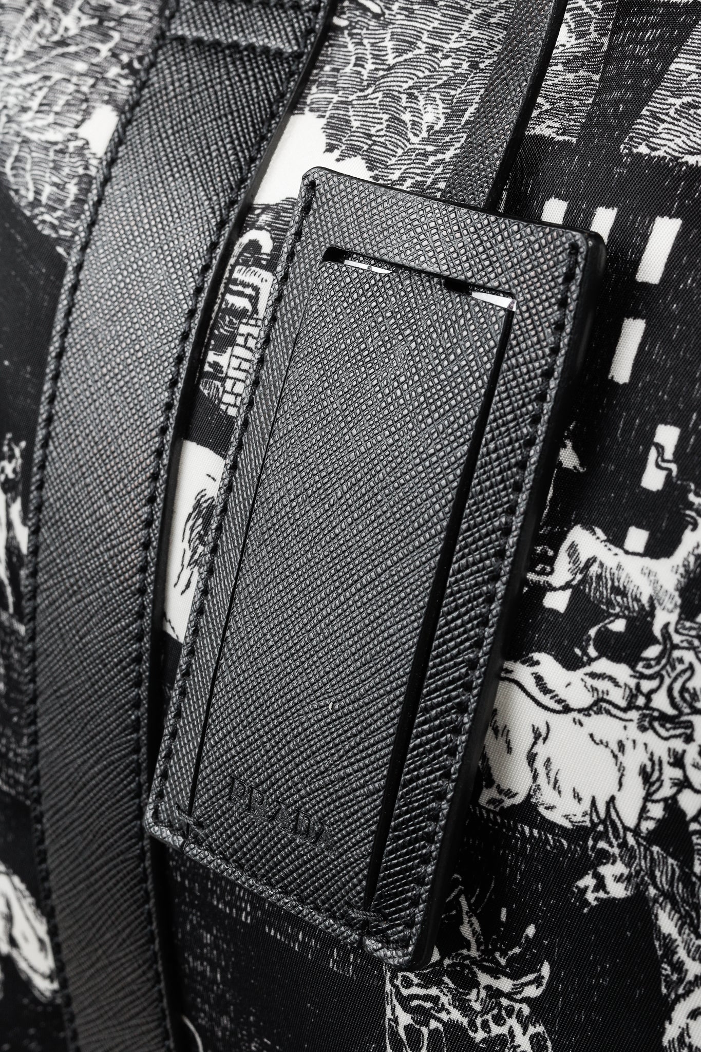 Prada AW/16 Animal Kingdom Nero & Avorio Tessuto Suitcase