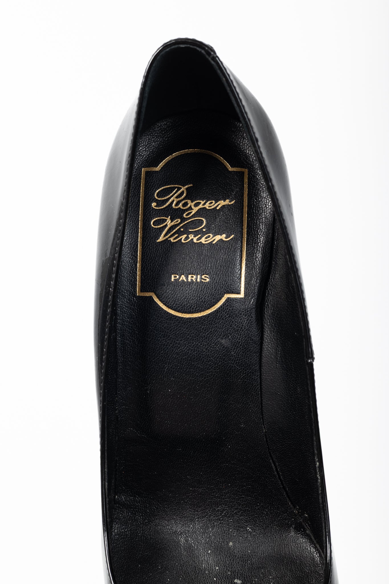 Roger Vivier Décolleté Ecusson Black Patent-Leather Buckle Heels
