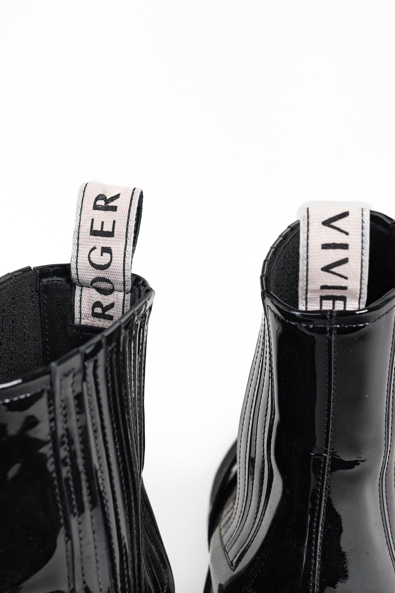 Roger Vivier Viv' Rangers Nero Embellished Patent Leather Chelsea Boots
