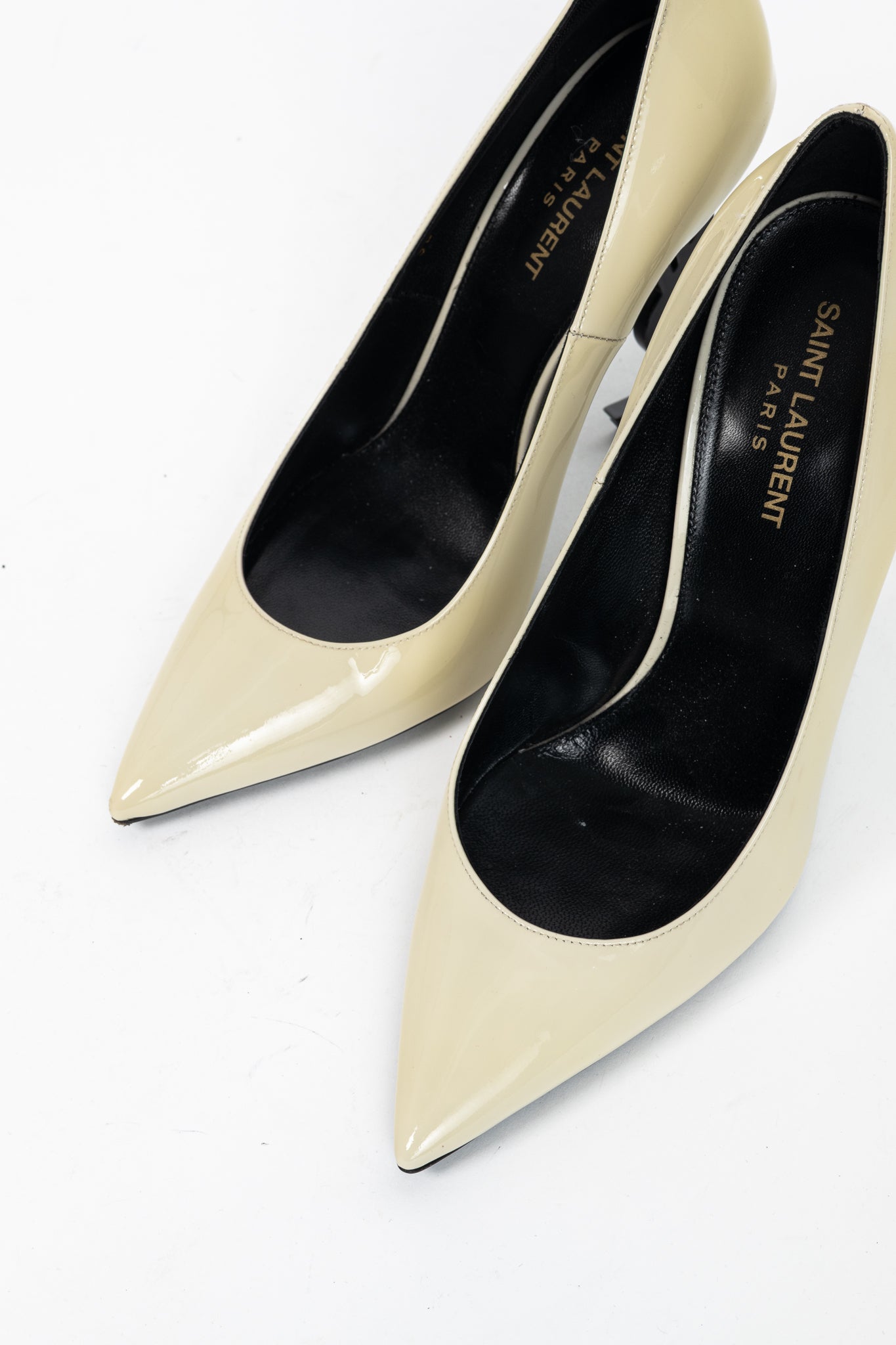 Saint Laurent Opyum Cream Patent YSL Cassandre Pointed-Toe Pumps