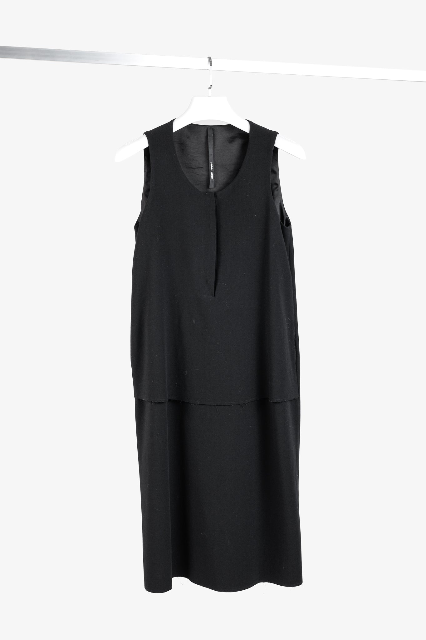 Sarah Lanzi AW/16 Minimalist Black Layered Sleeveless Dress
