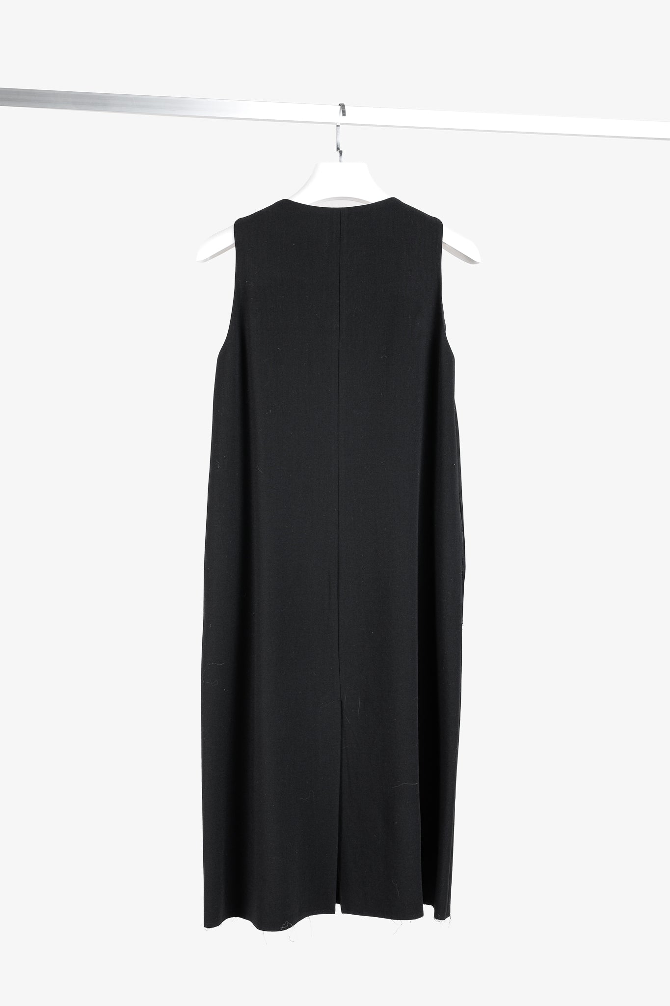 Sarah Lanzi AW/16 Minimalist Black Layered Sleeveless Dress