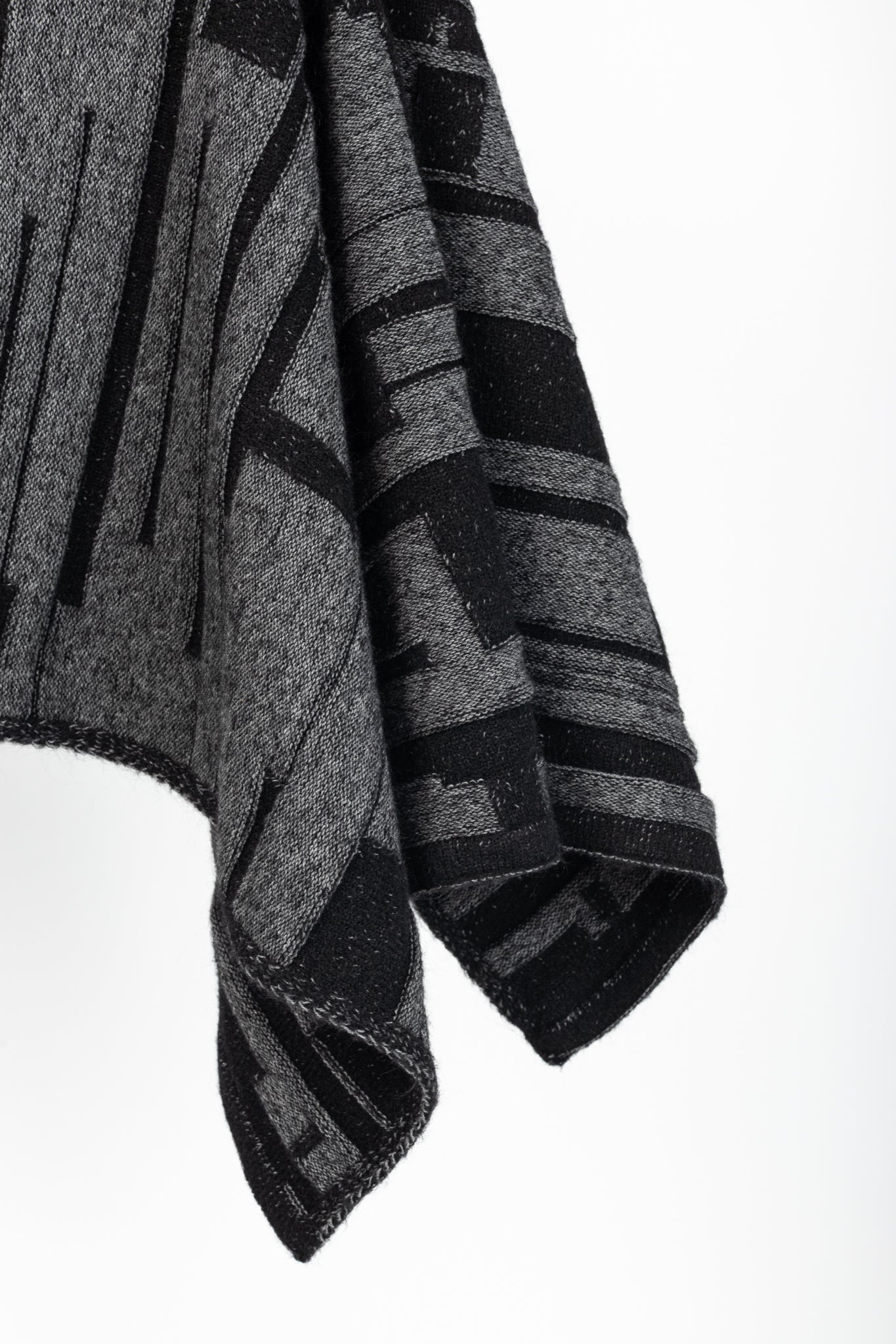 Sarah Pacini Grey & Black Geometric-Knit Cowl-Neck Poncho