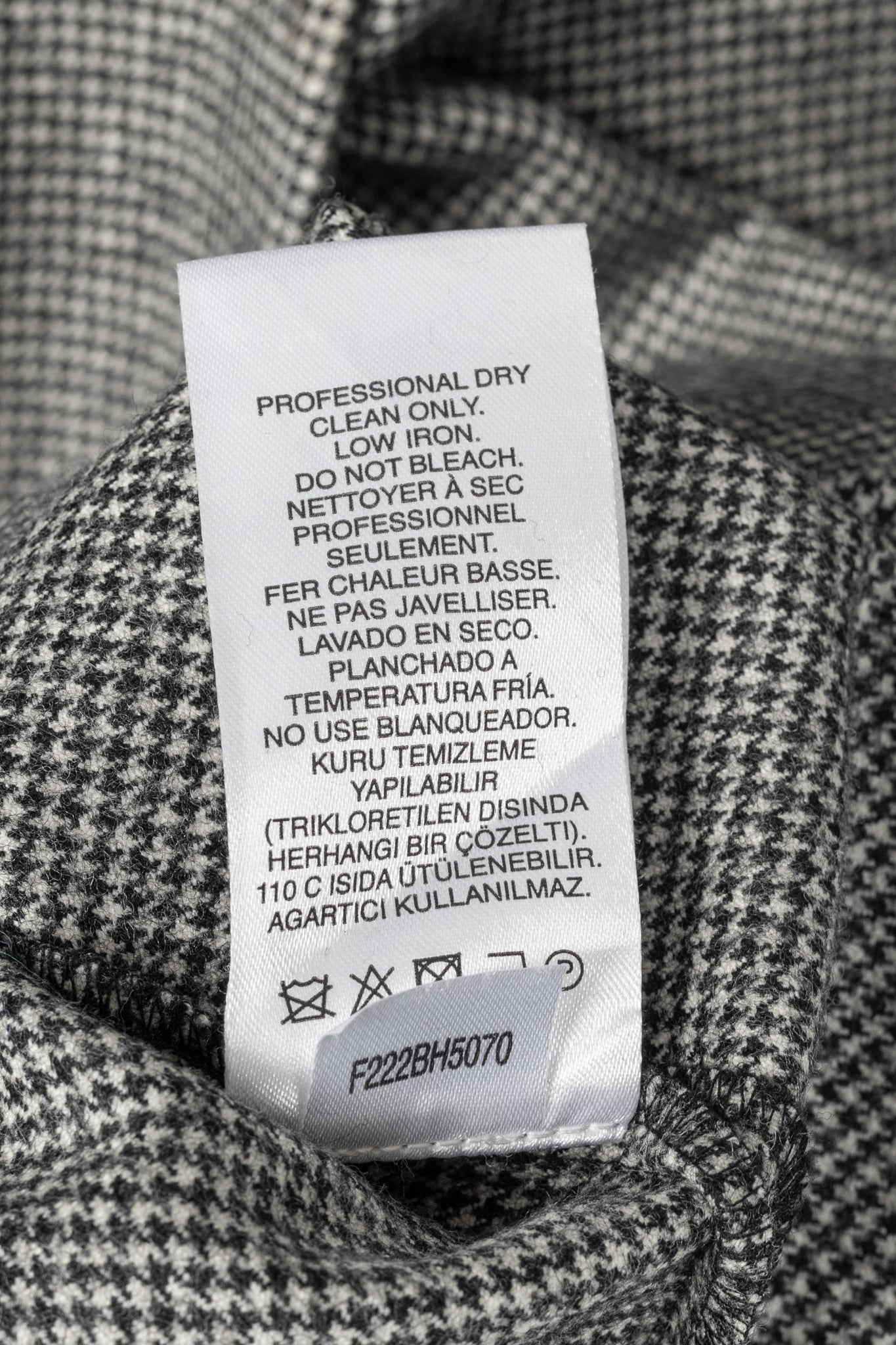 Tibi Black & Ivory Baby Houndstooth Slouch Skirt