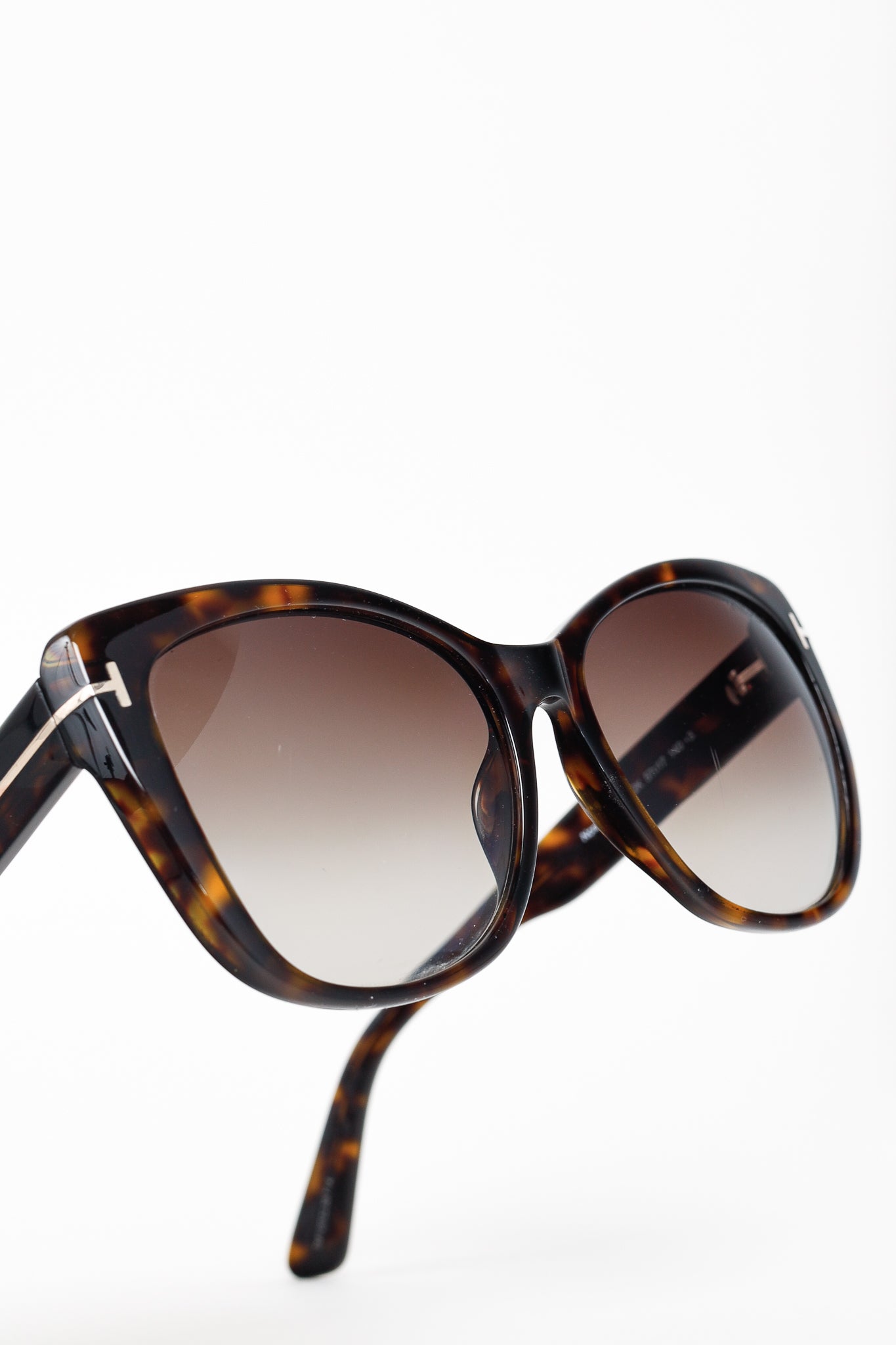 Tom Ford Nora TF937 Tortoise Shade Butterfly Frame Sunglasses