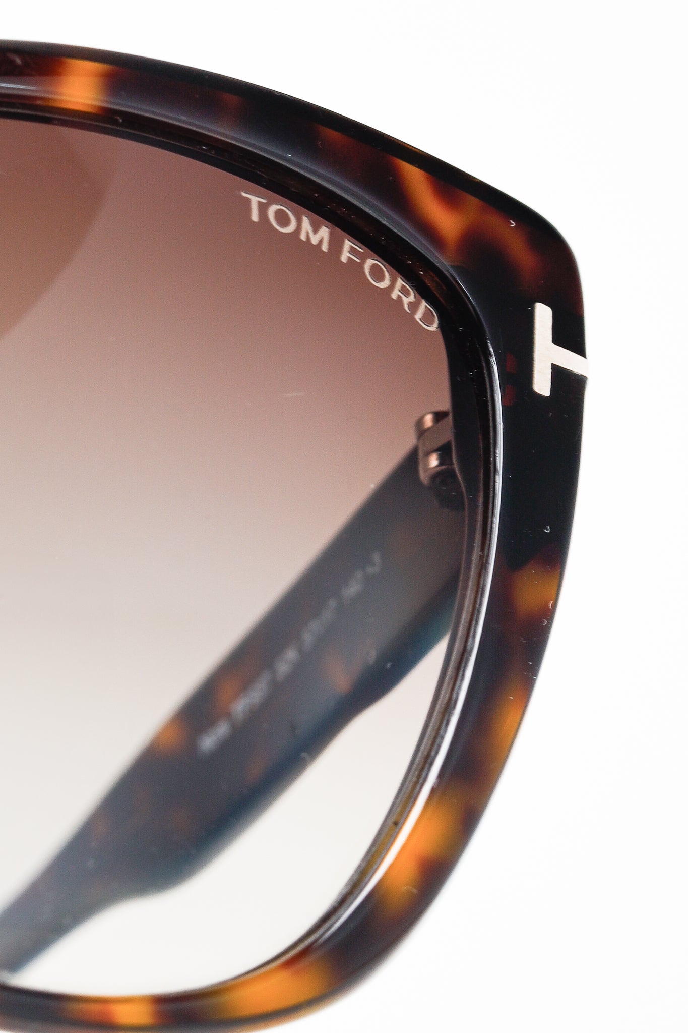 Tom Ford Nora TF937 Tortoise Shade Butterfly Frame Sunglasses