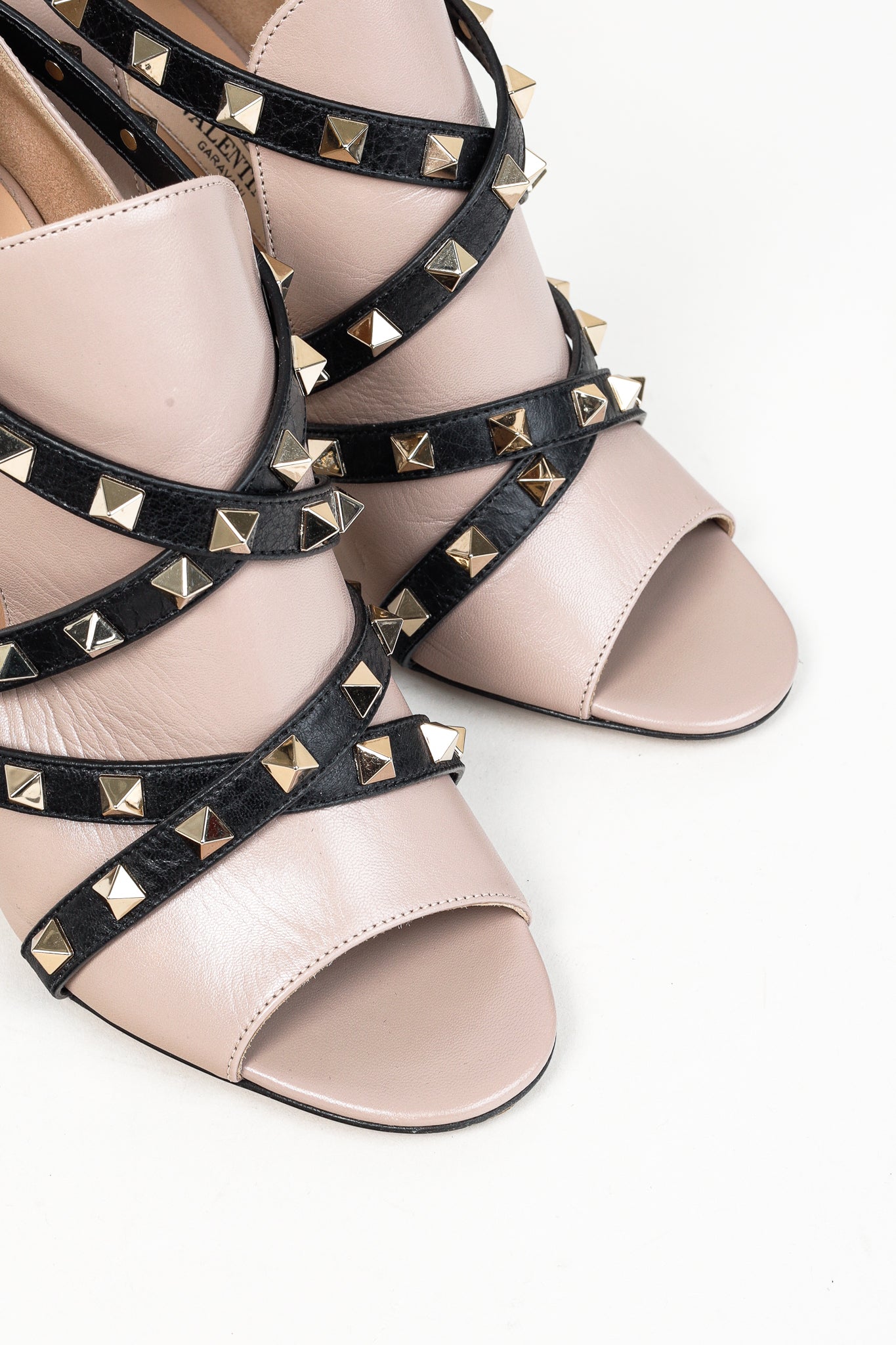 Valentino Garavani Poudre & Noir Rockstud Studwrap Open-Toe Boots