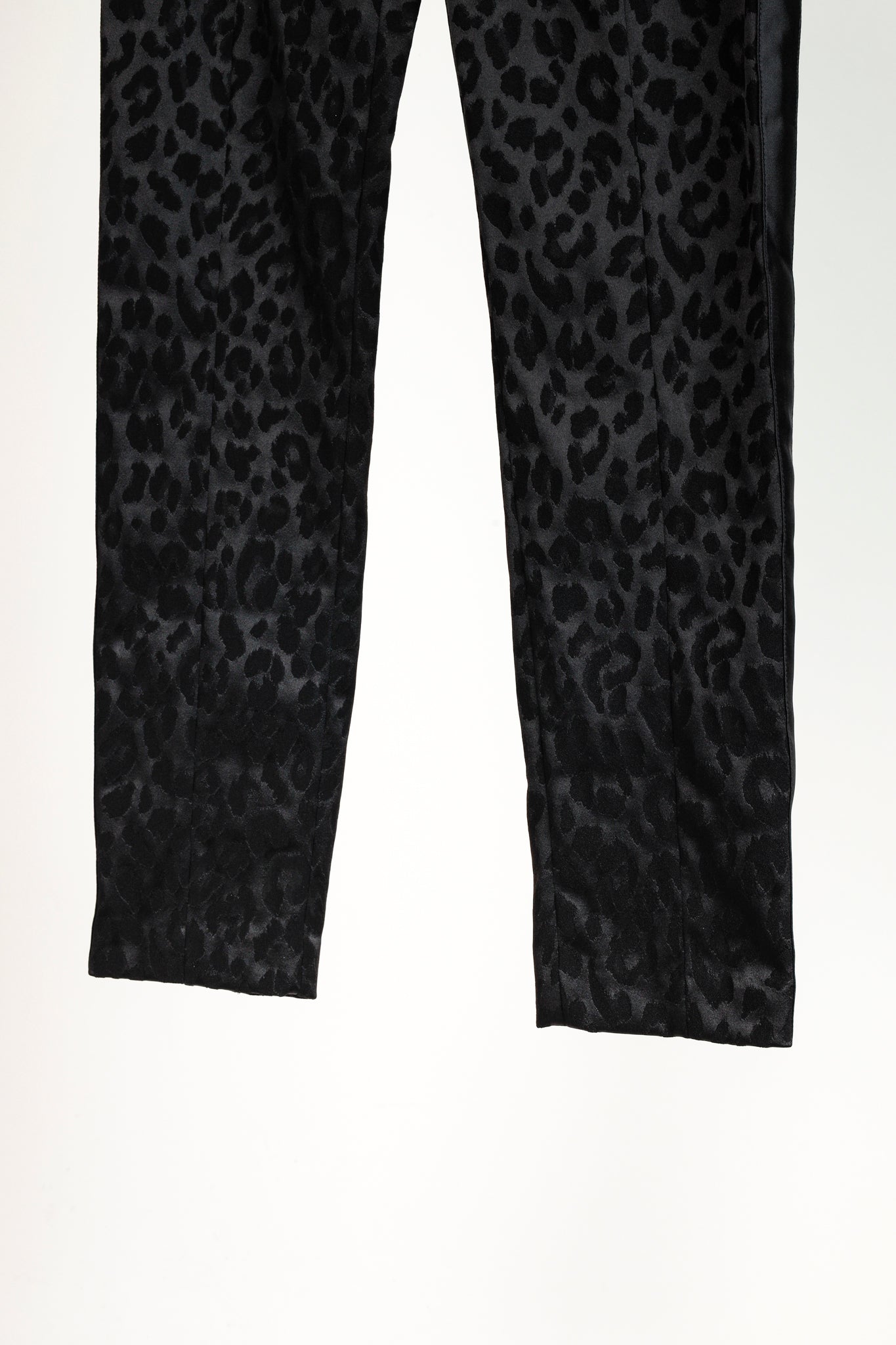 Veronica Beard Honolulu Black Animal Print Cropped Pants