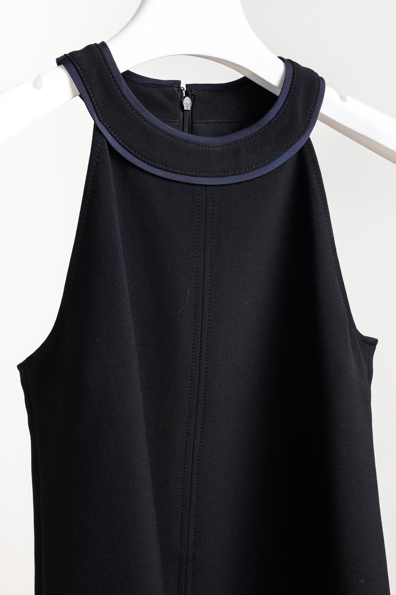 Victoria Victoria Beckham PS/19 Black Navy Halter Neck Top