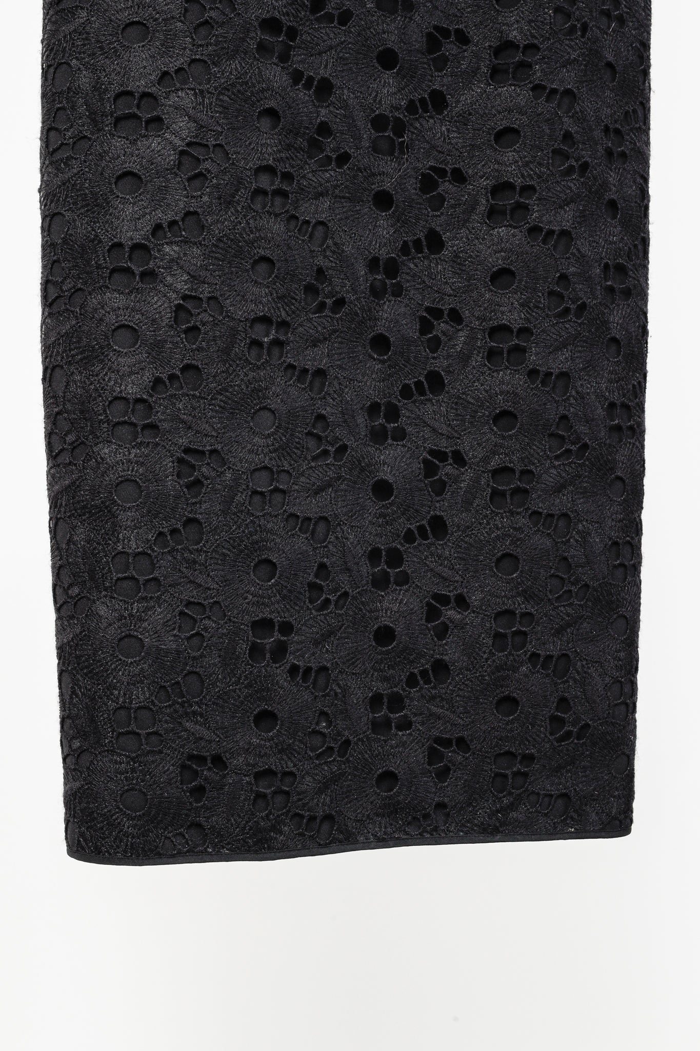 Victoria Beckham Resort 2016 Black Guipure-Lace Contrast Sleeveless Fitted Dress
