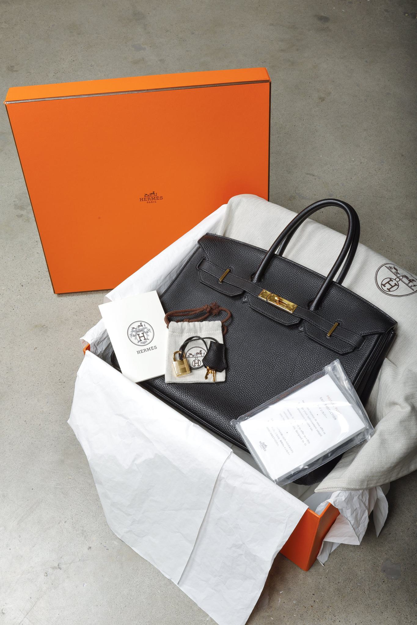 Hermès Birkin 35 Black Togo GHW