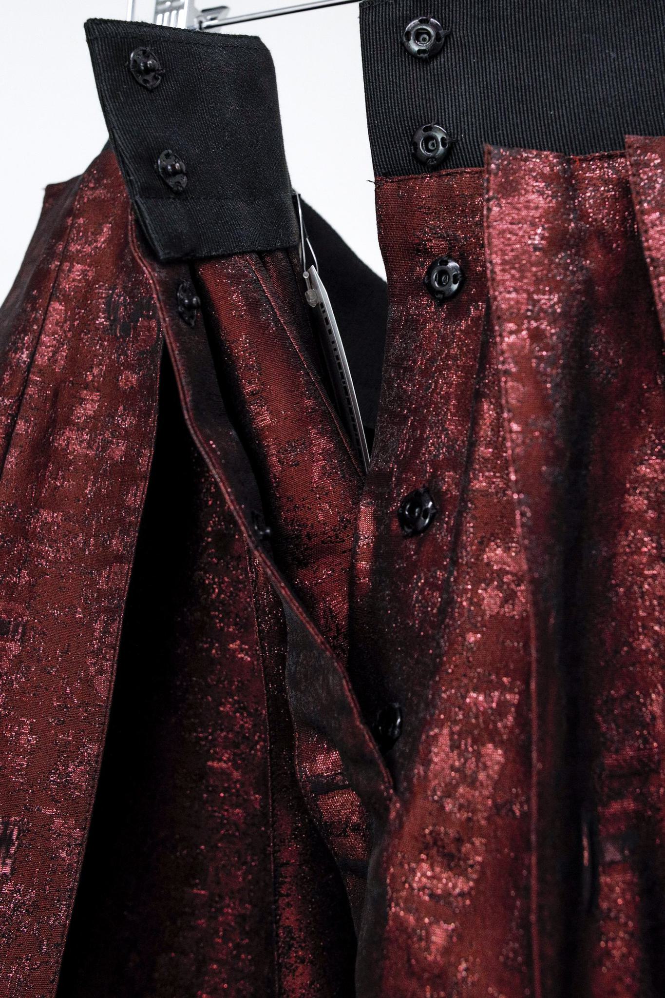 Dolce & Gabbana AW/09 Runway Pleated Metallic Red Skirt
