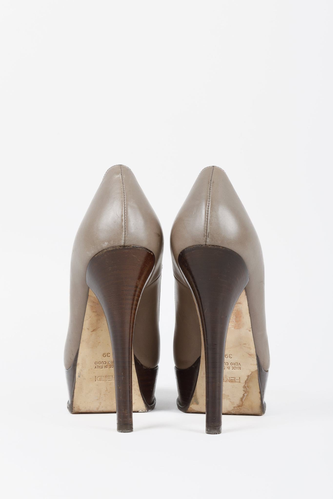 Fendi Fendista Taupe Leather Pumps