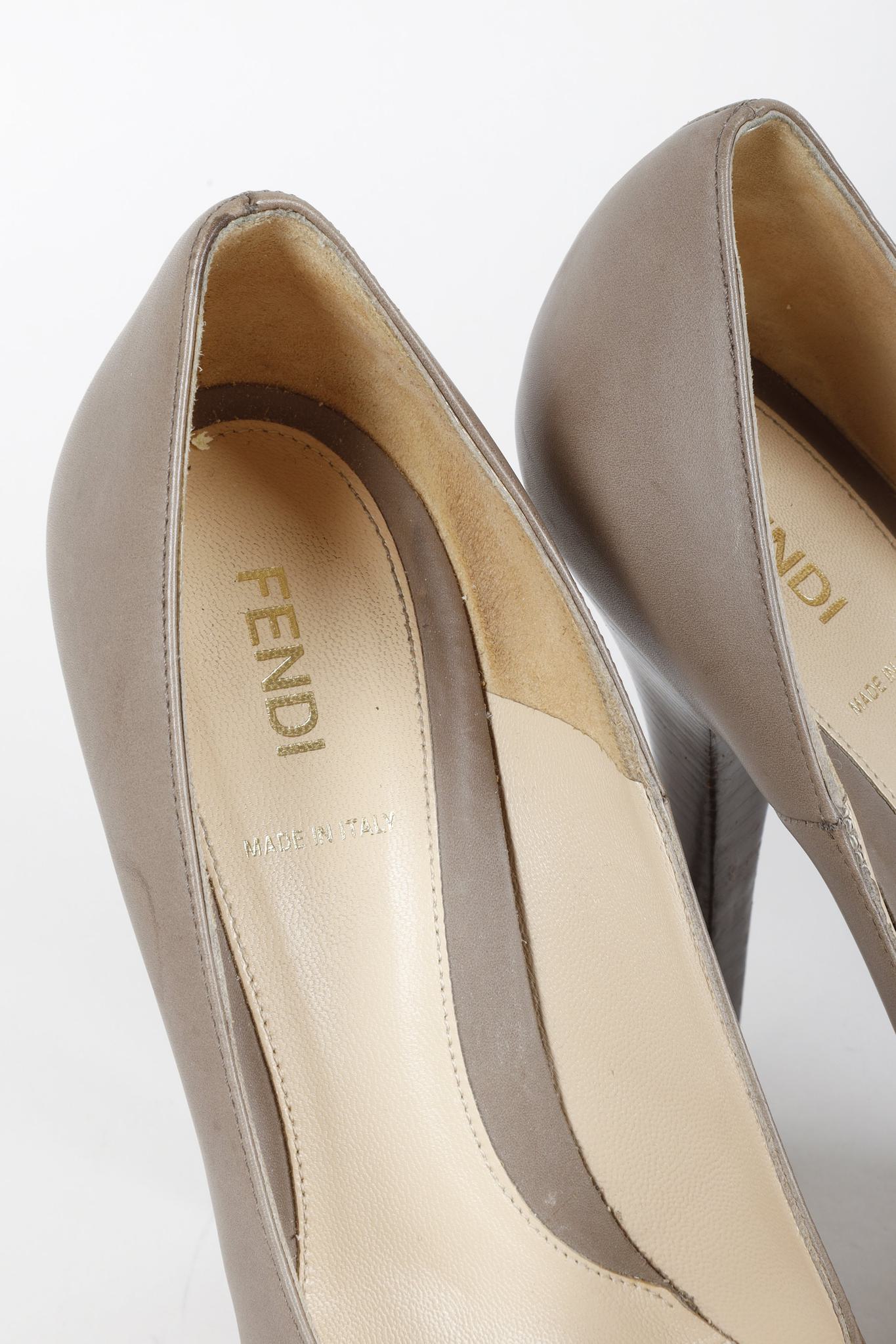 Fendi Fendista Taupe Leather Pumps