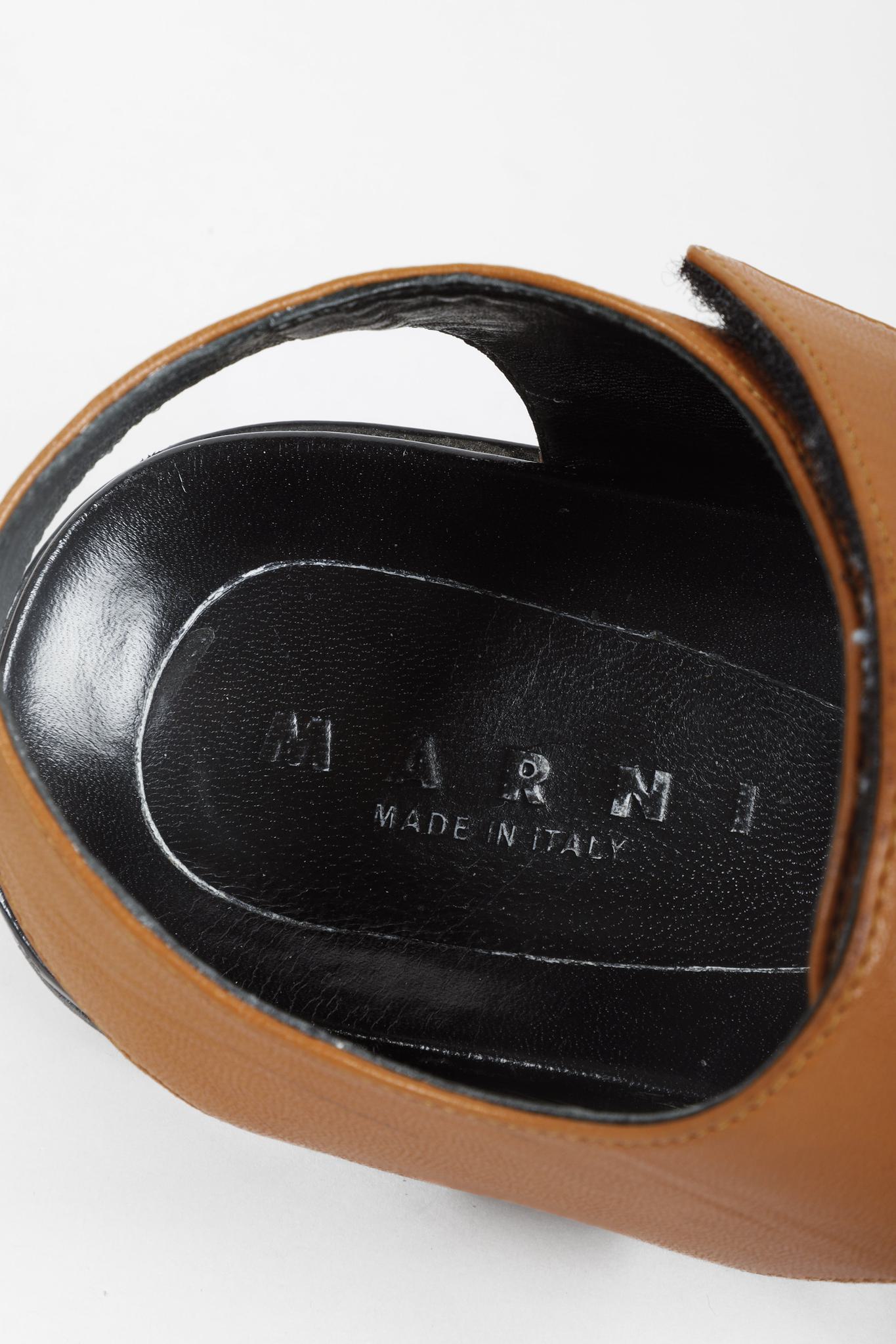 Marni Fussbett Brown Leather Sandals