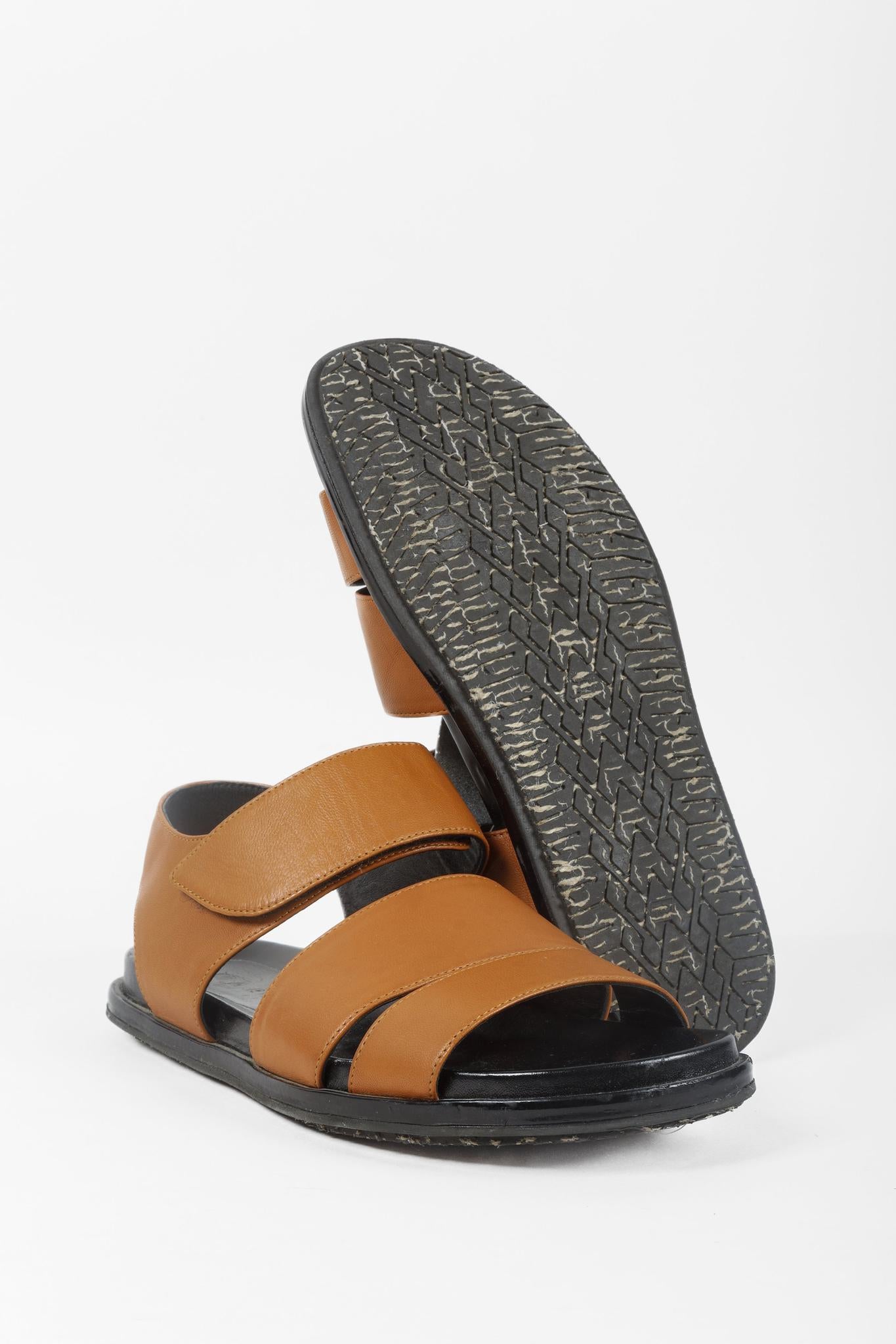 Marni Fussbett Brown Leather Sandals