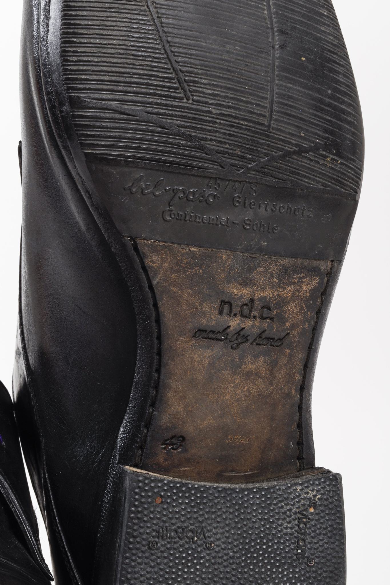 N.D.C. Made By Hand Black Pointed Toe Leather Derby Shoe