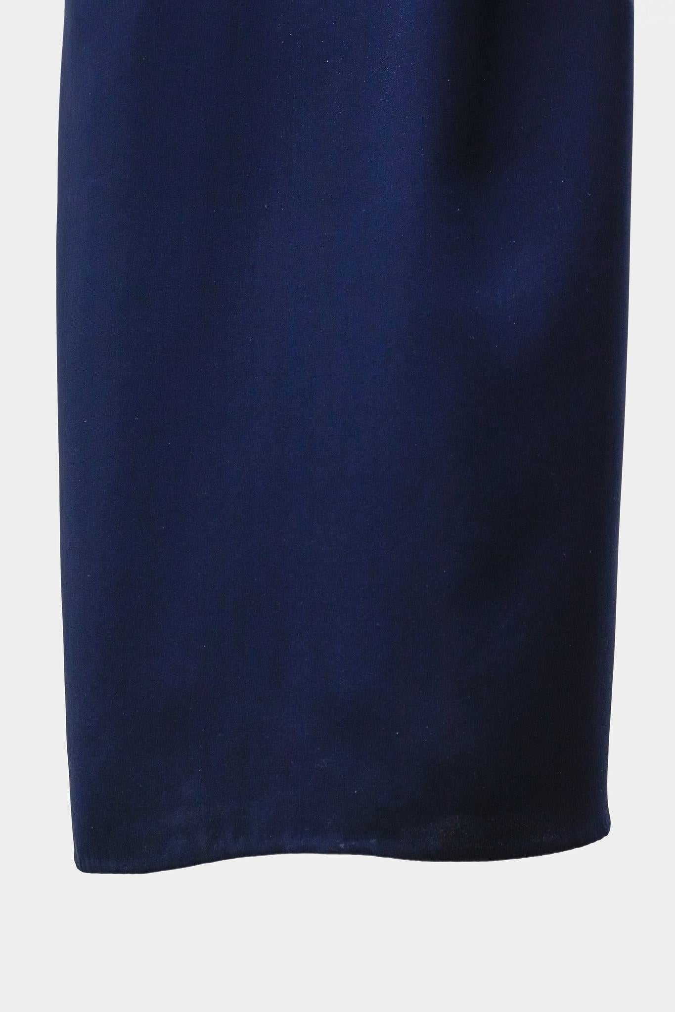 Oscar de la Renta Strapless Navy Silk Gown