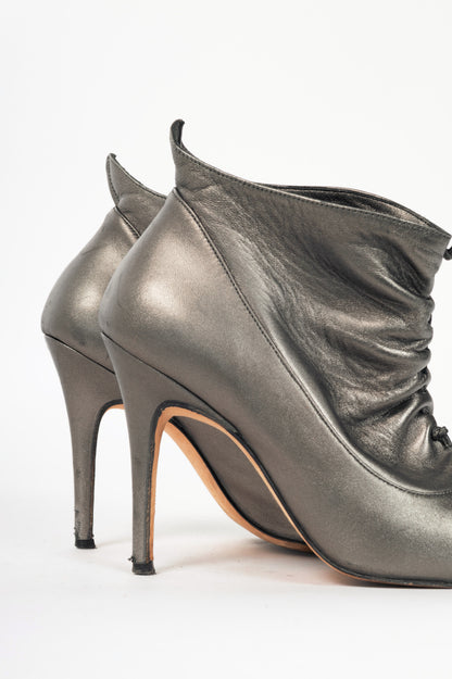 Manolo Blahnik Repiroz Anthracite Nappa Silk Ruched Peep-Toe Booties