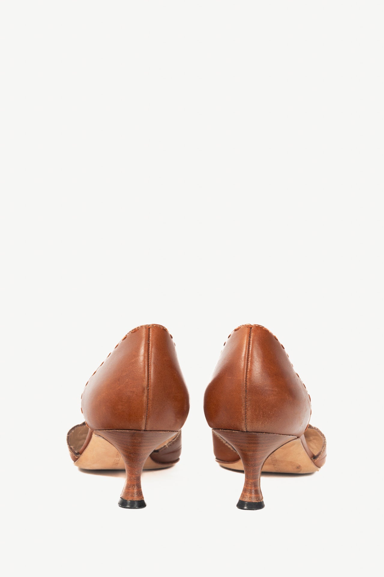 Manolo Blahnik Brown Leather Pointed-Toe Kitten Heels