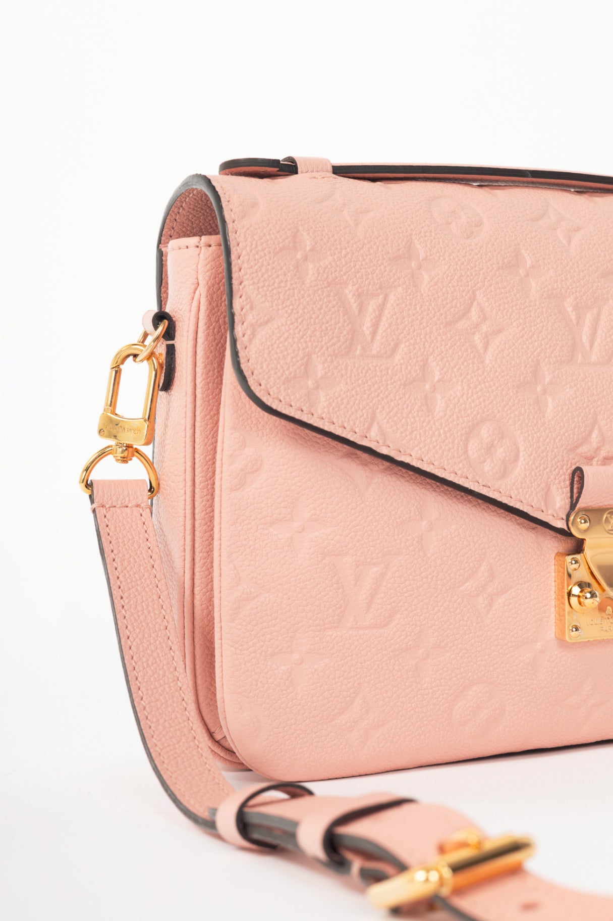 Louis Vuitton Pochette Metis MM Rose Poudre Monogram Empreinte Satchel 