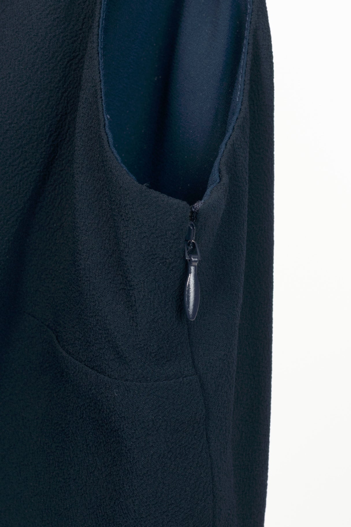 Derak Lam 10 Crosby Navy Silk-Crepe Handkerchief-Hem Ruffle Tank