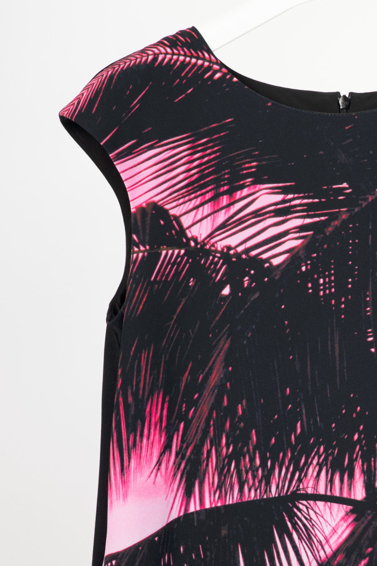 Boutique Moschino Black & Pink Palm-Tree-Print Crepe Shift Dress
