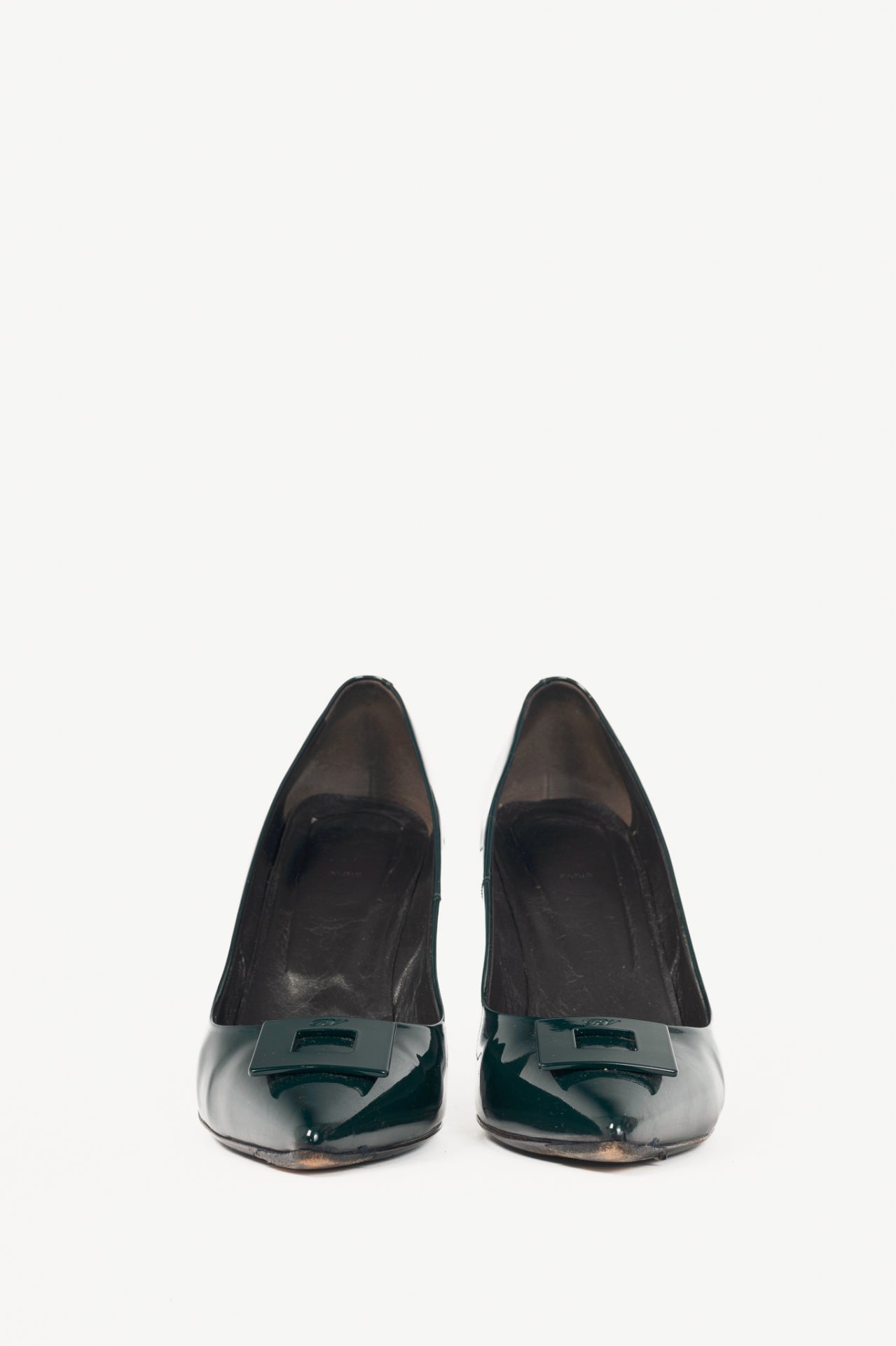 Roger Vivier Décolleté Palace 85 Cipresso Patent Buckle Pumps