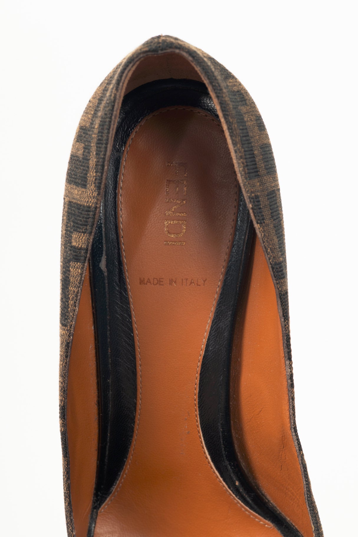 Fendi Tabacco & Nero Zucca Jacquard Bow Pumps
