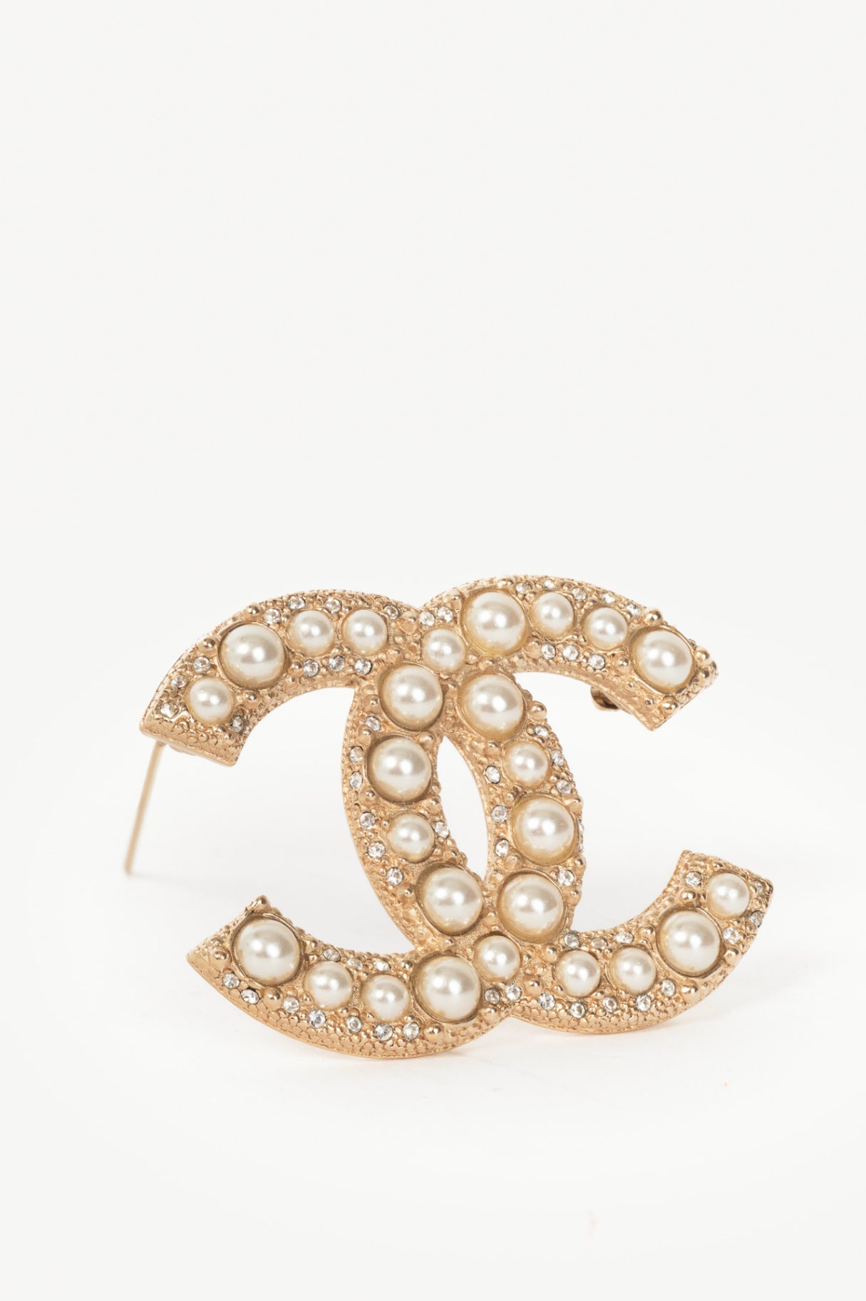 Chanel F19 Gold-Tone Faux-Pearl & Crystal-Embellished Brooch