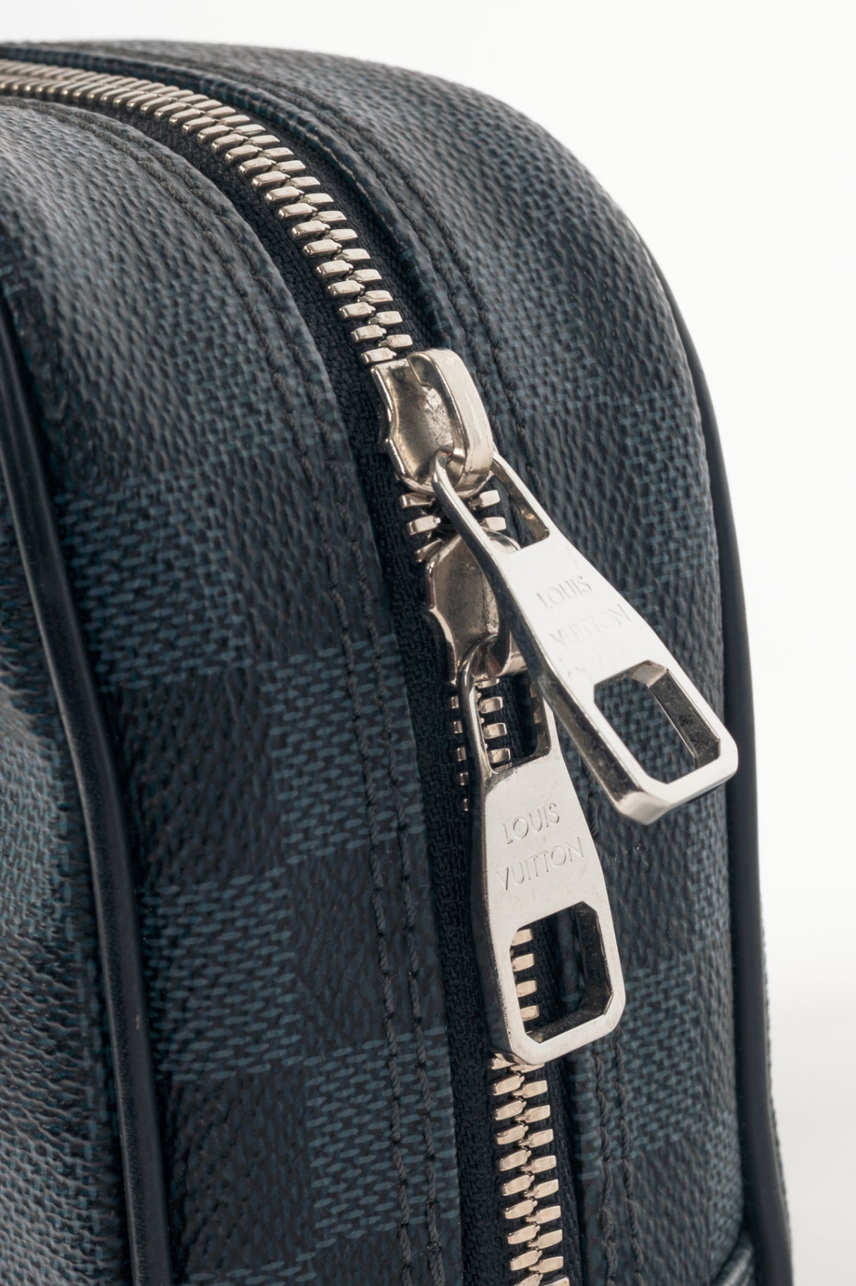 Louis Vuitton Toilette GM "Cobalt" Damier Canvas Pouch